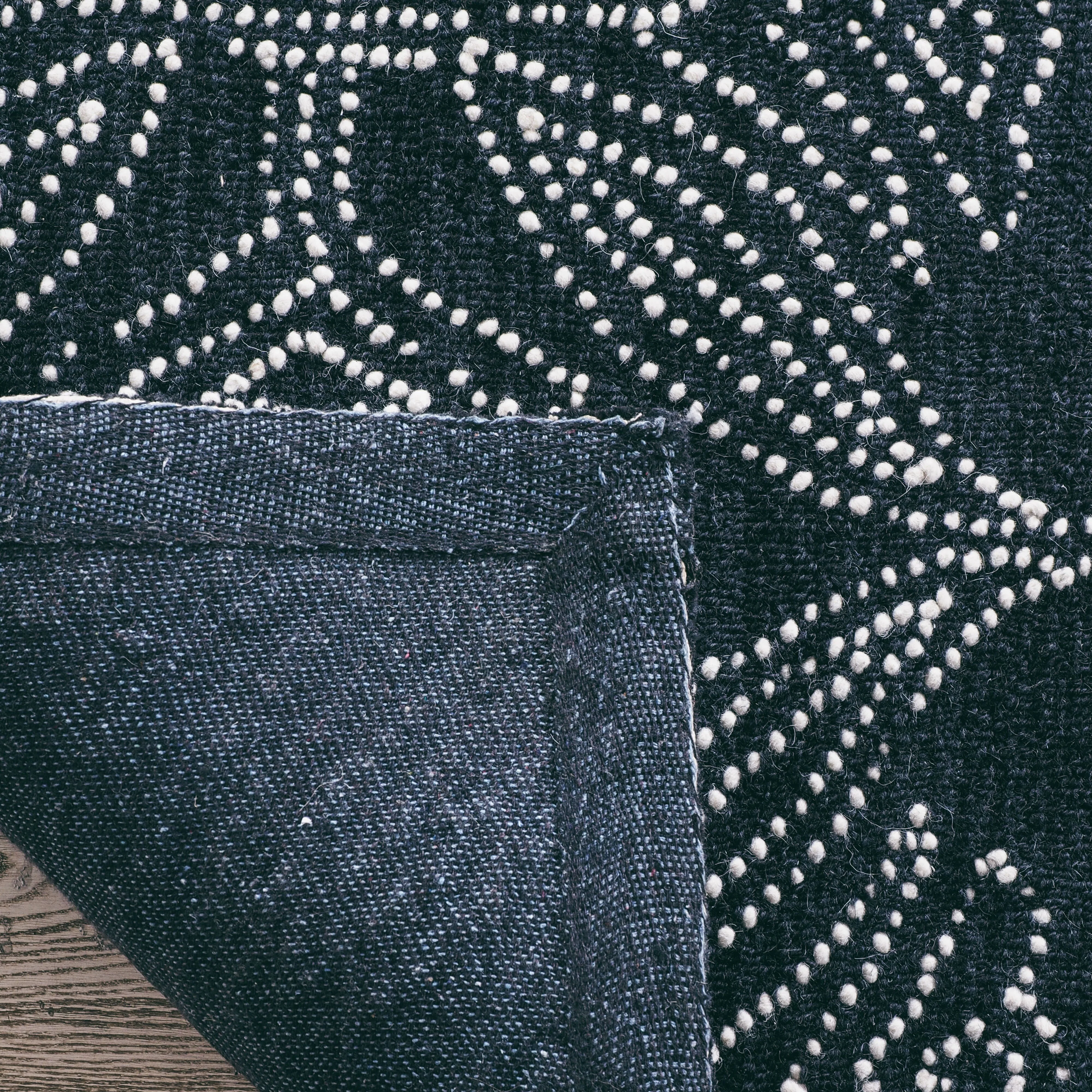 Dreamtime Hand Tufted Wool Black & White Rug 300x240cm - Image 7