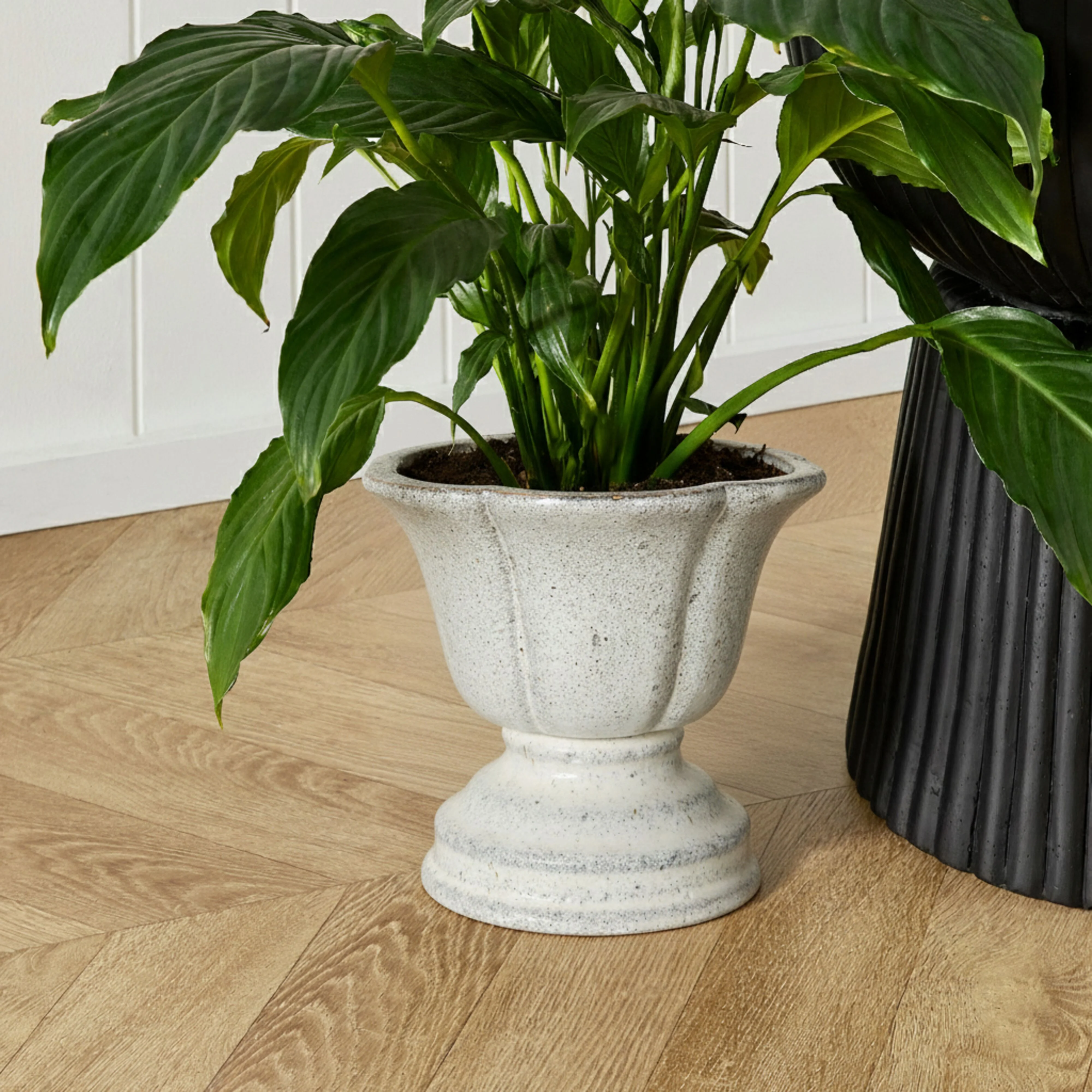 Easthaven Ceramic Flower Pot Medium - Image 3