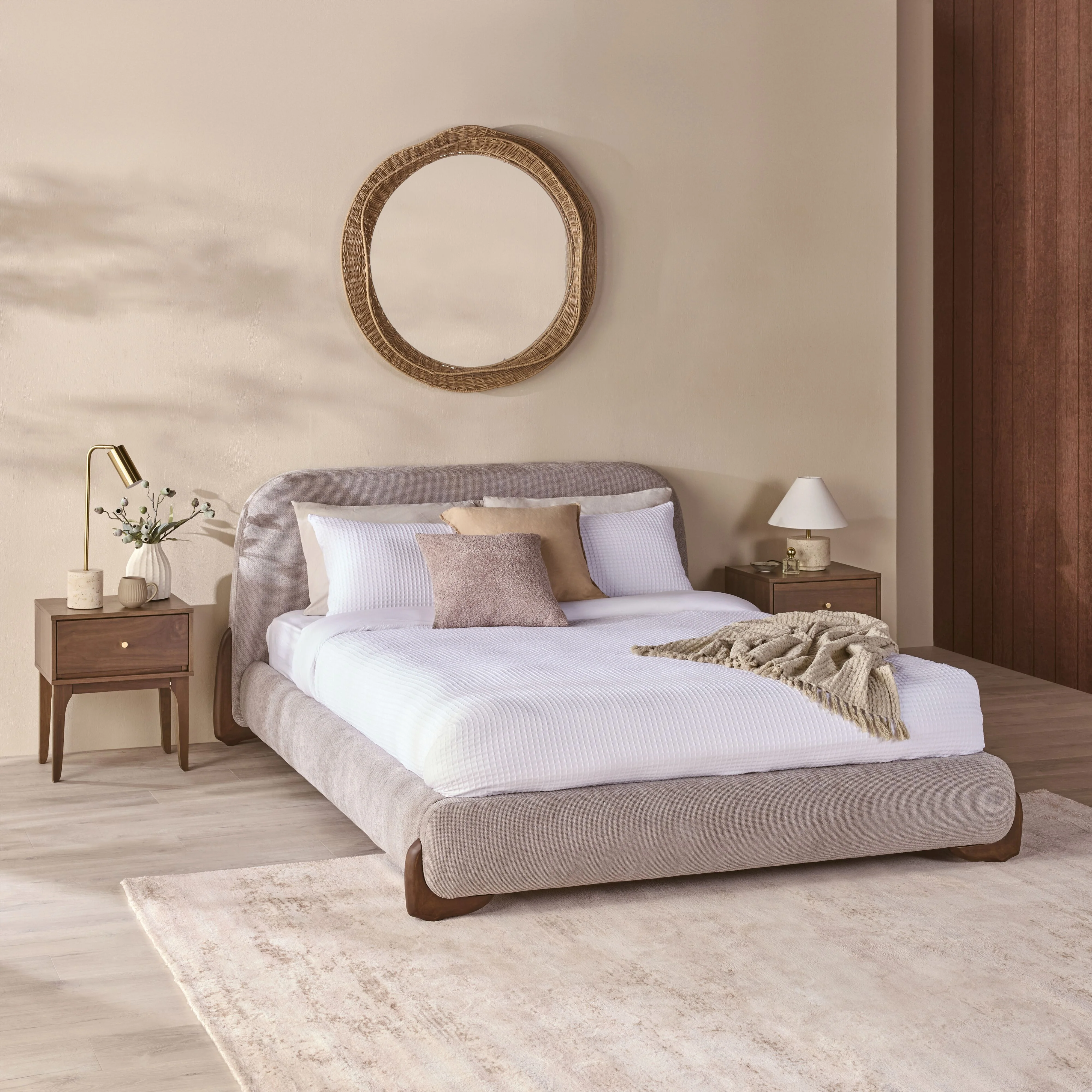 Eden Queen Bed - Image 9
