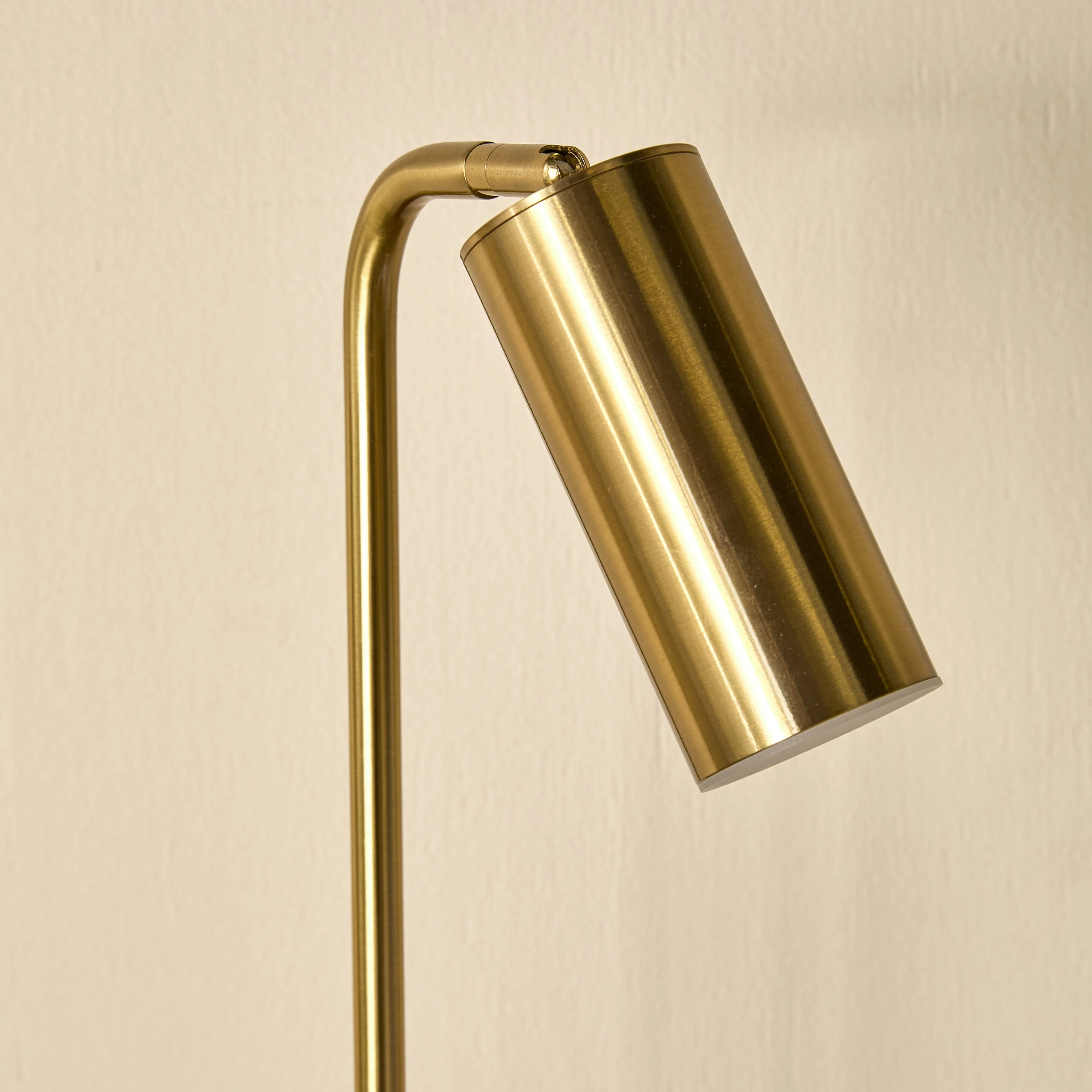 Elroy Travertine Table Lamp 54cm - Image 7