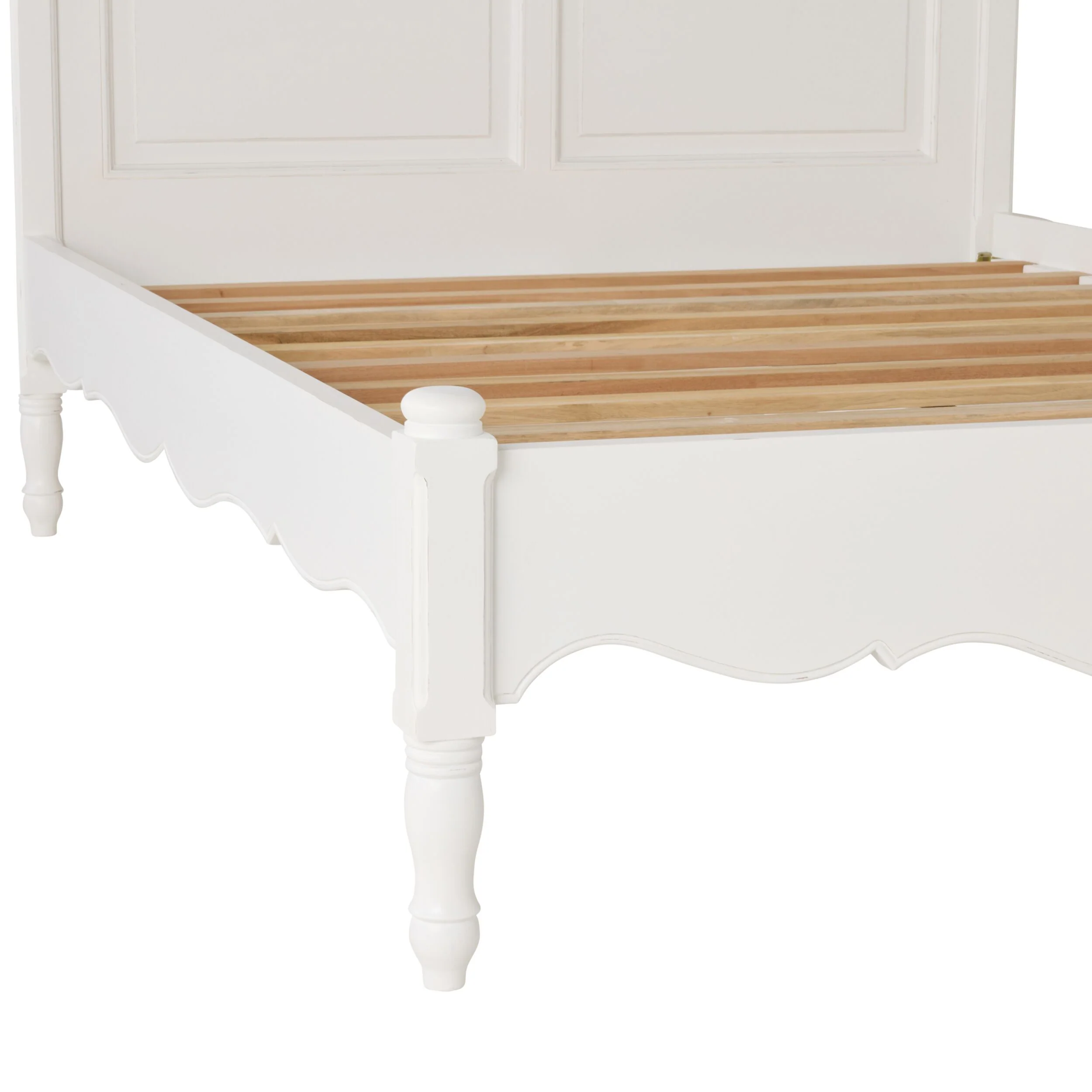 Emilie Queen Bed - Image 5