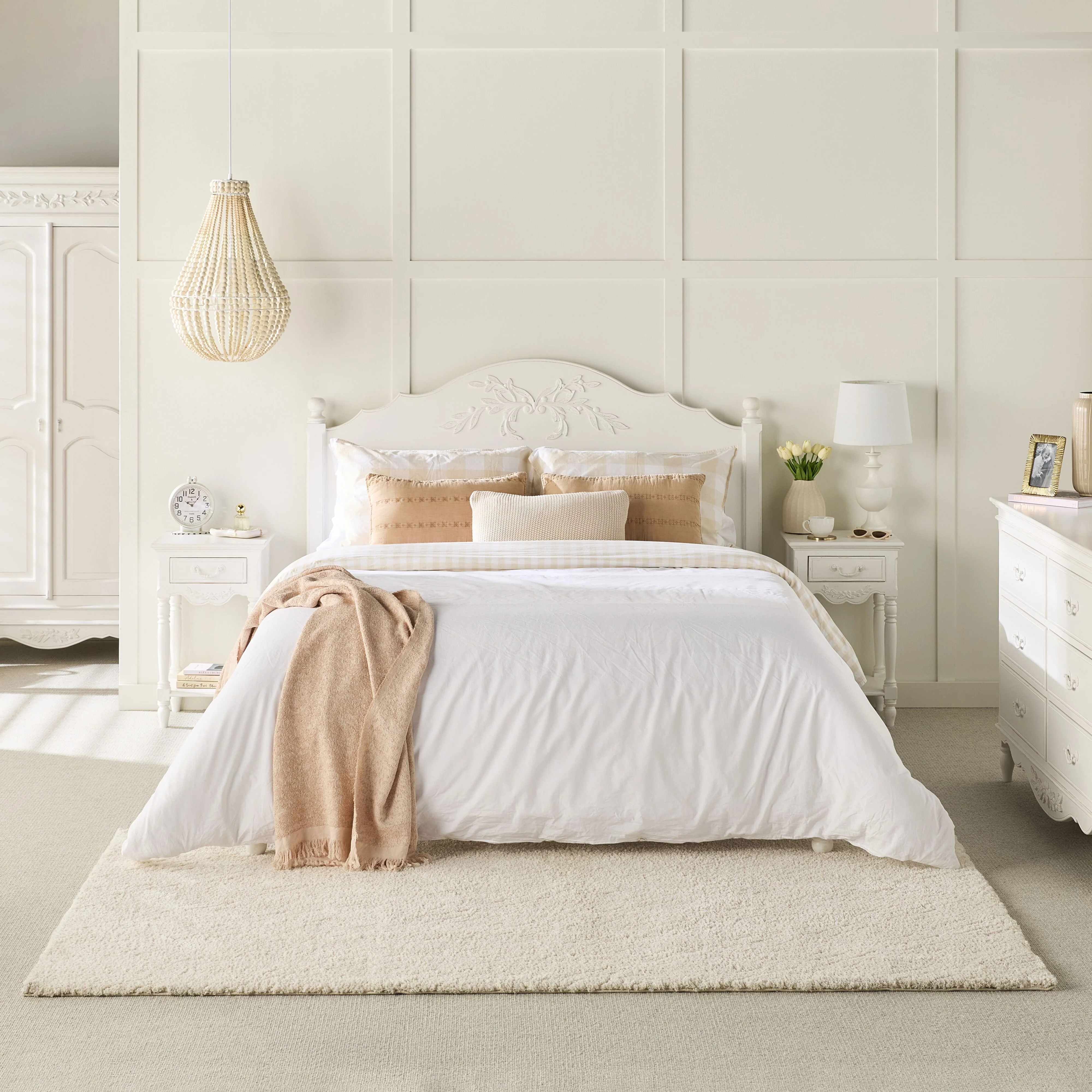 Emilie Queen Bed Head - Image 4