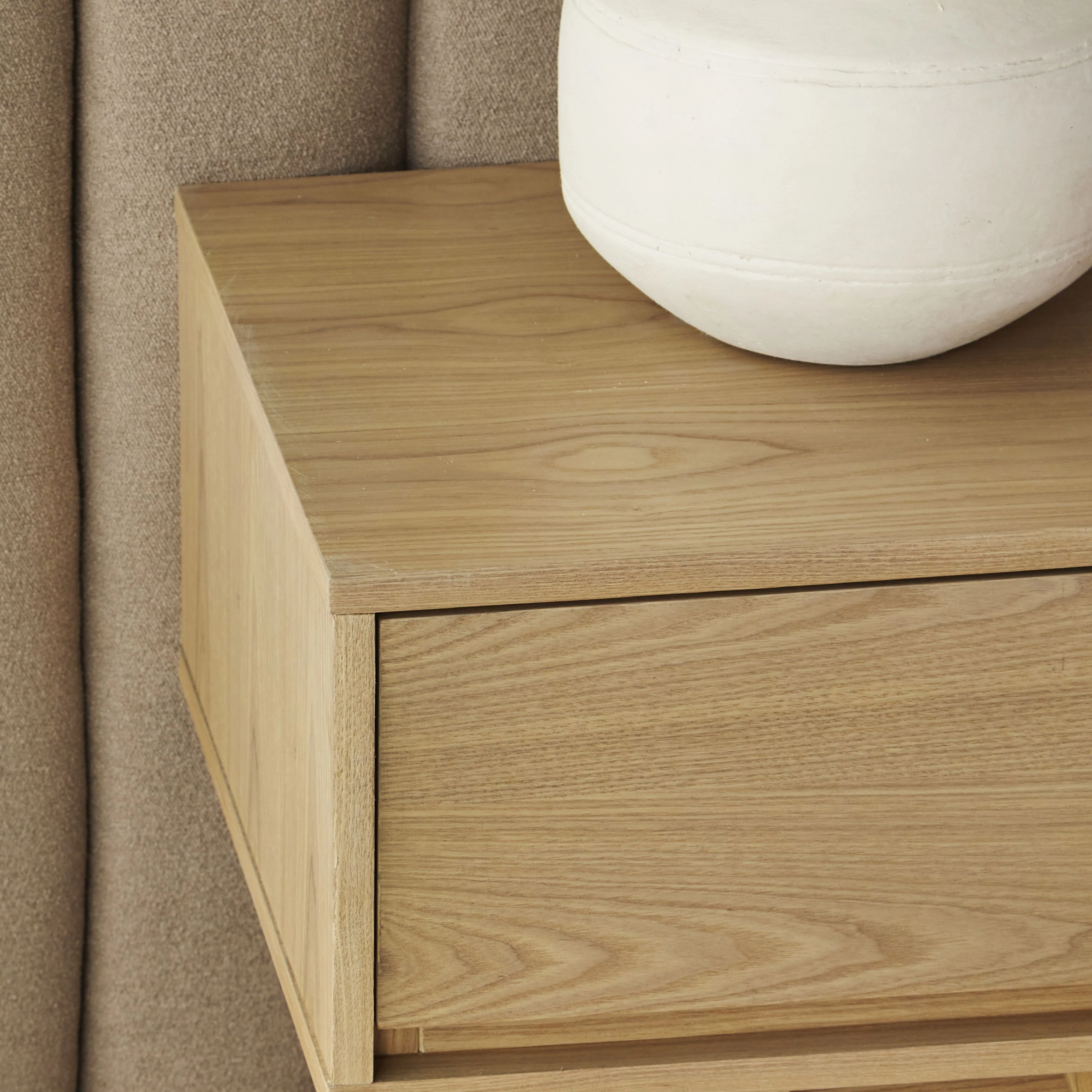 Farrow 1 Drawer Bedside - Image 8
