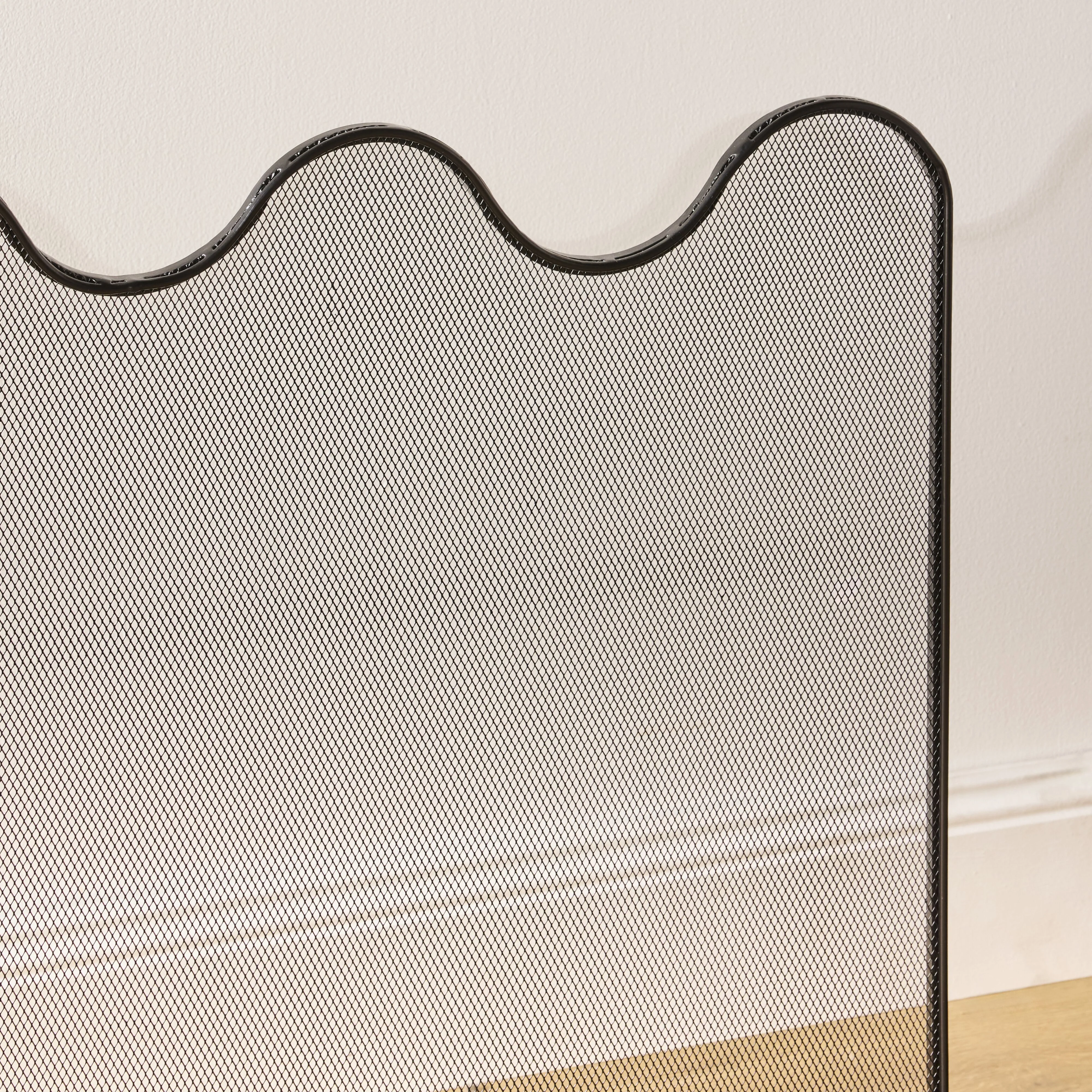 Flo Fire Screen Black - Image 6