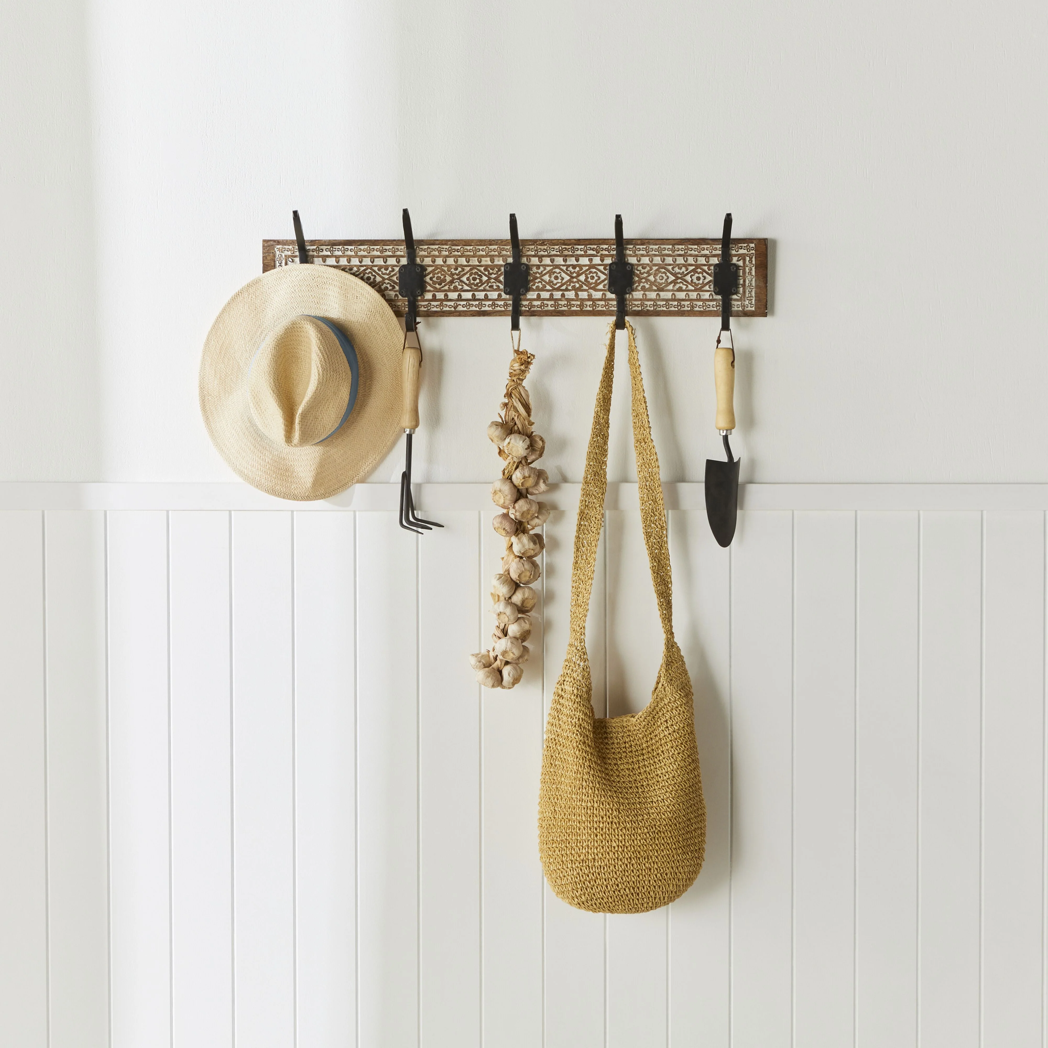 Folk Parvani Hook Board 80x19x14cm - Image 4