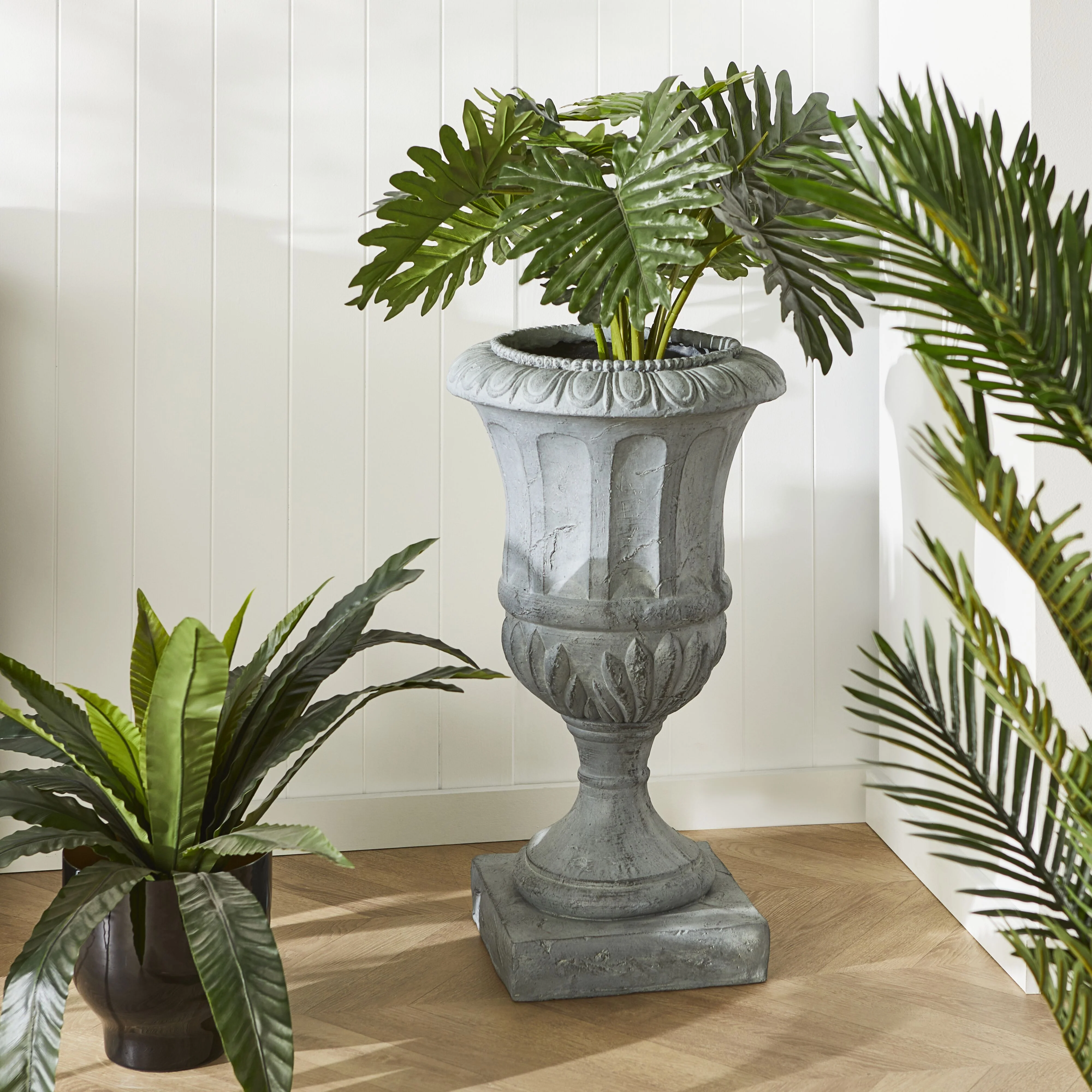 French Urn 41x41x70cm - Image 4
