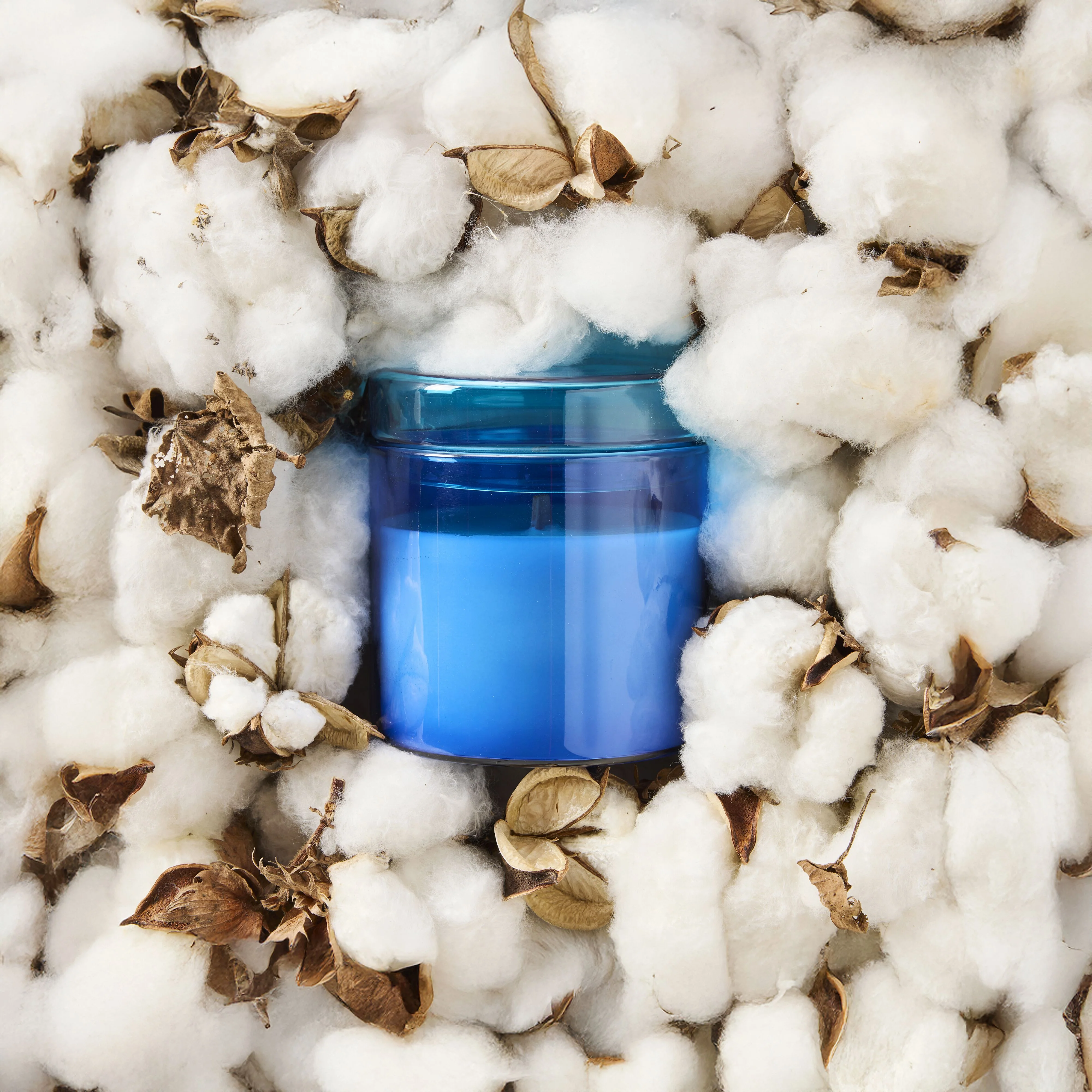 Home Scent Fresh Cotton Candle 270gm - Image 4