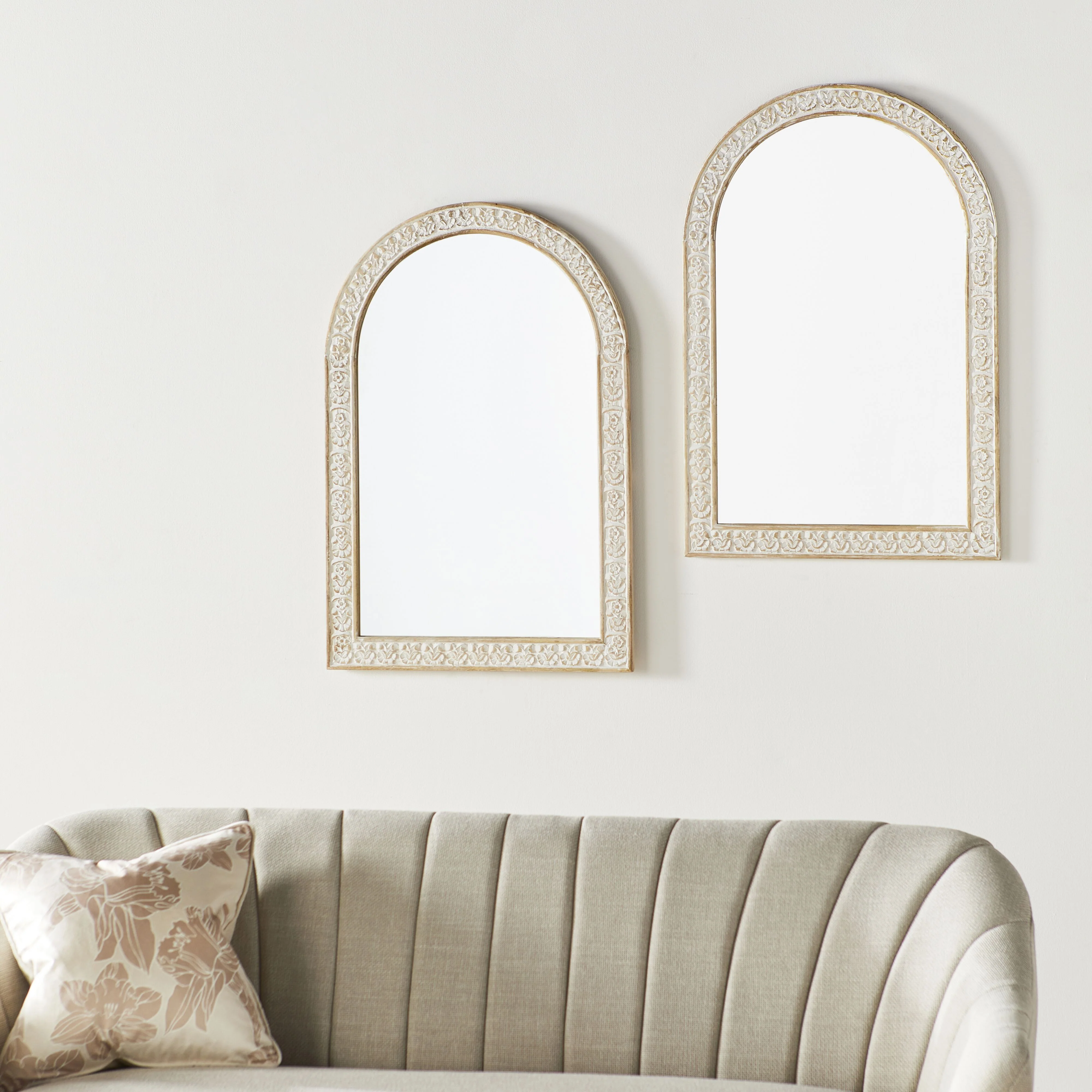 Frieze Handcarved Arched Mirror 60x90cm - Image 5