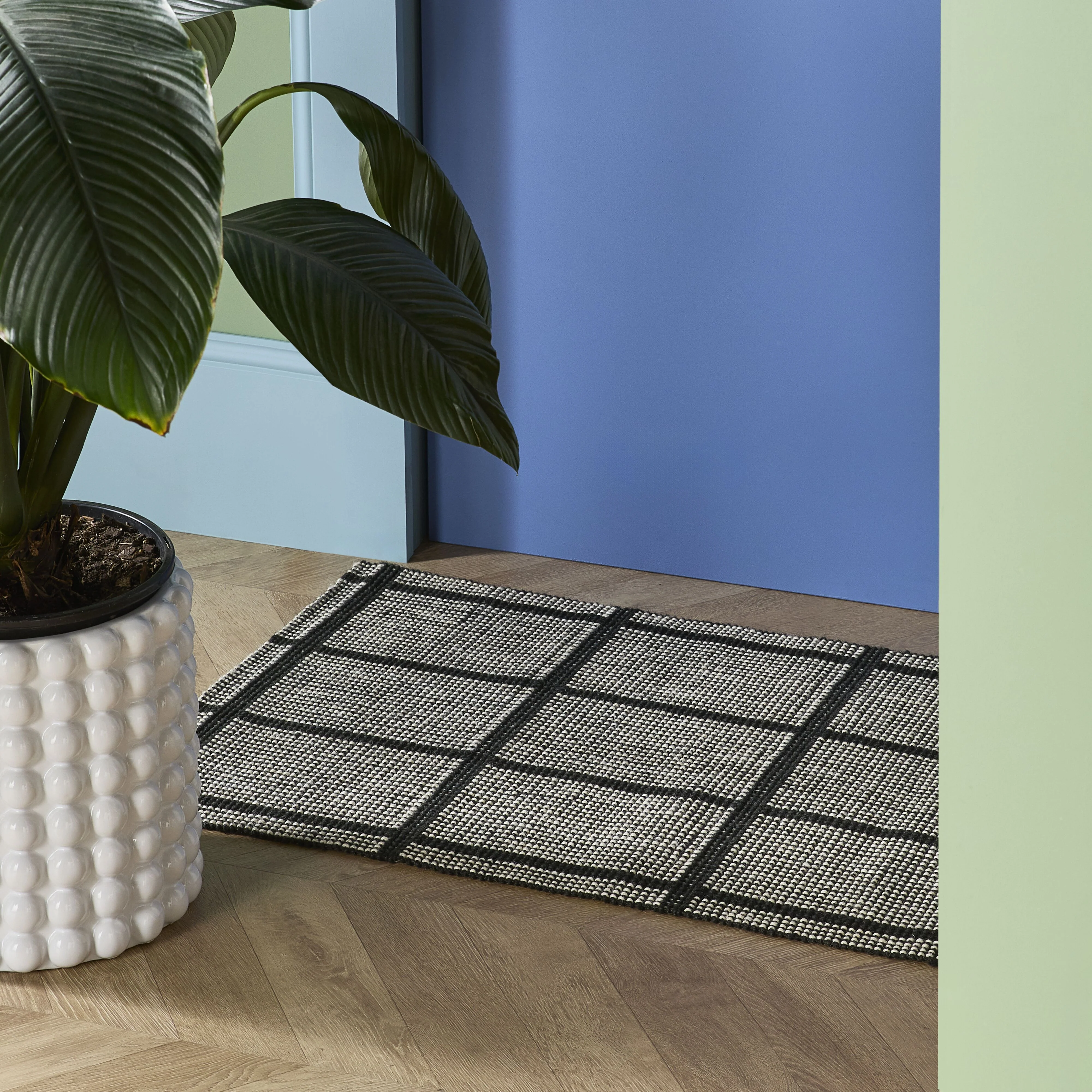 Grid Check Jute Doormat 60x90cm - Image 5