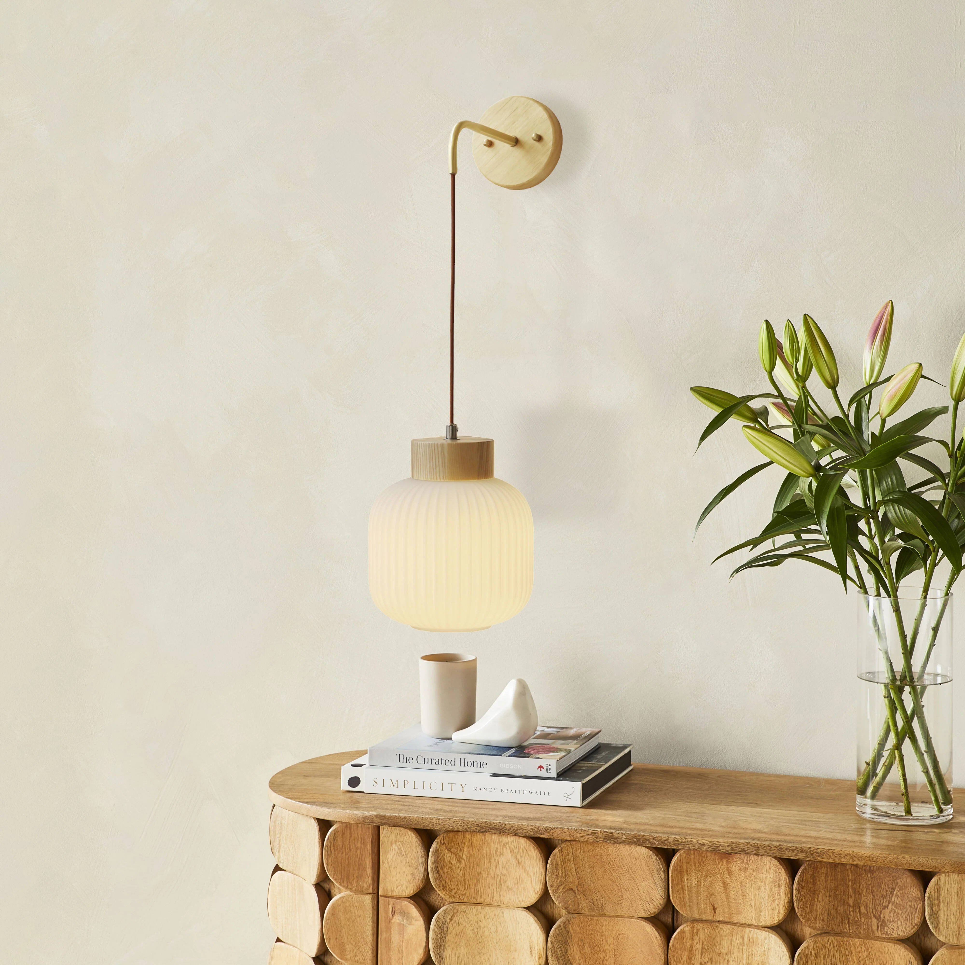 Hallie Glass Wall Light 20x24cm - Image 4