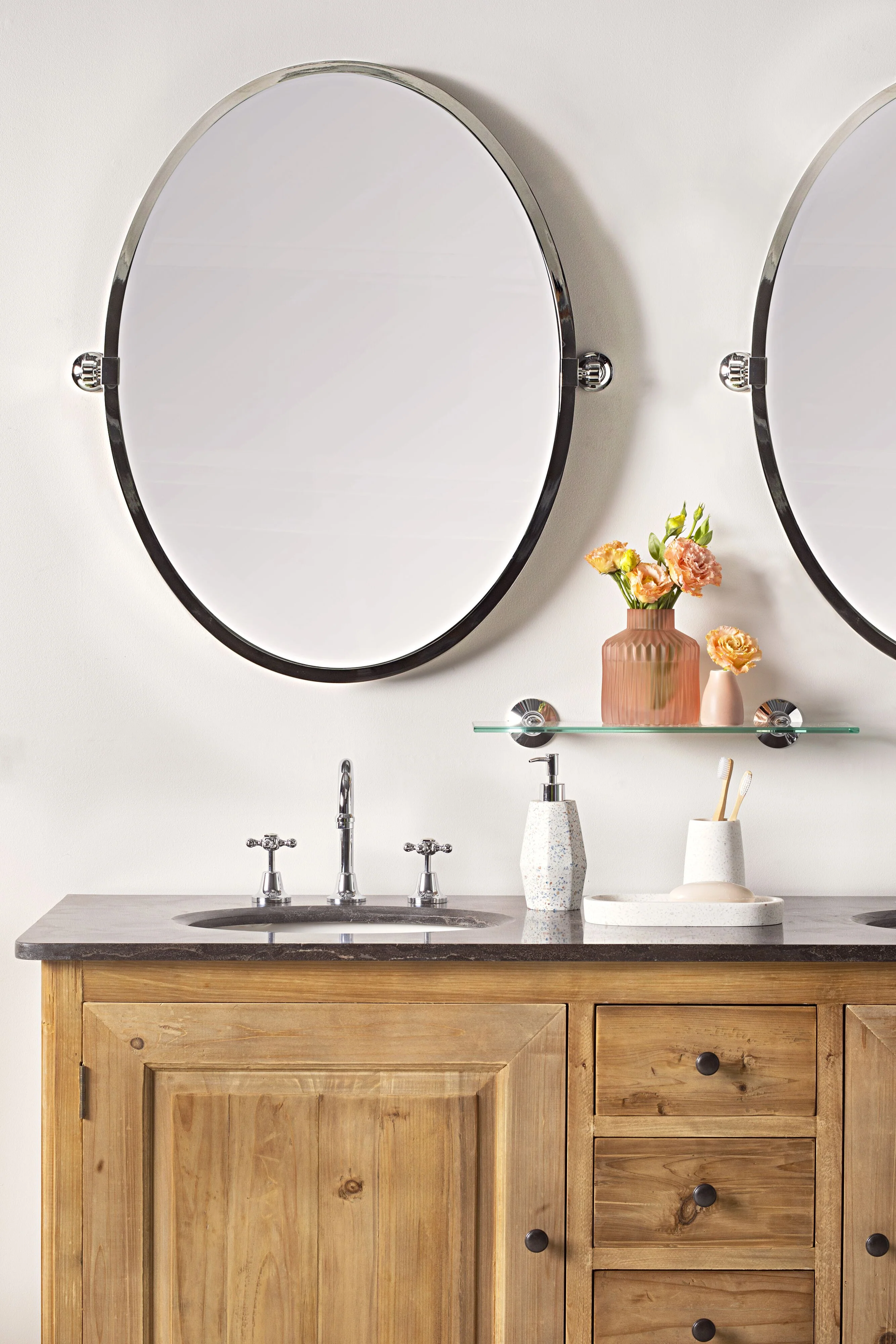 Hayden Oval Pivot Mirror Chrome - Image 4