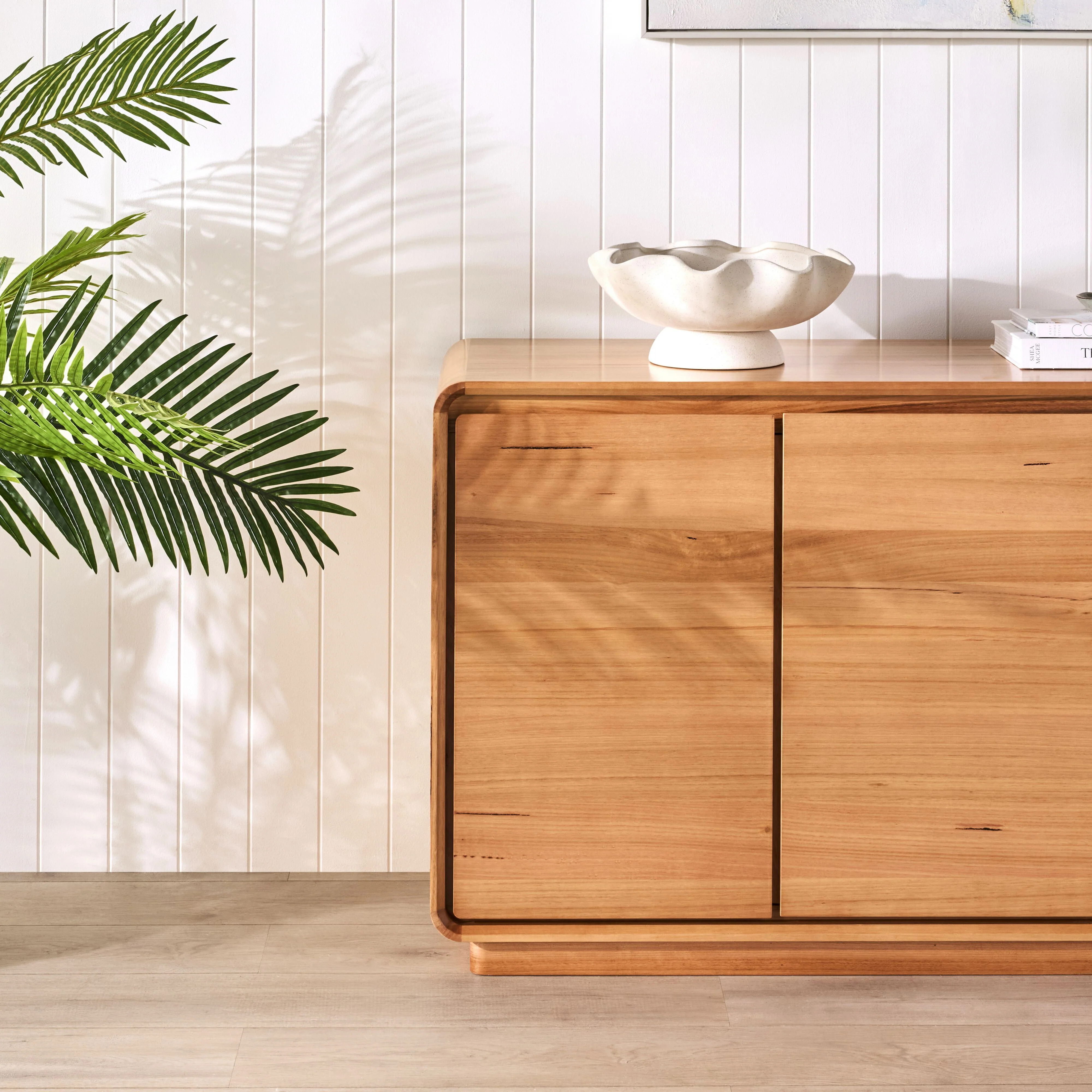 Hazelbrook 3 Drawer 2 Door Buffet - Image 10