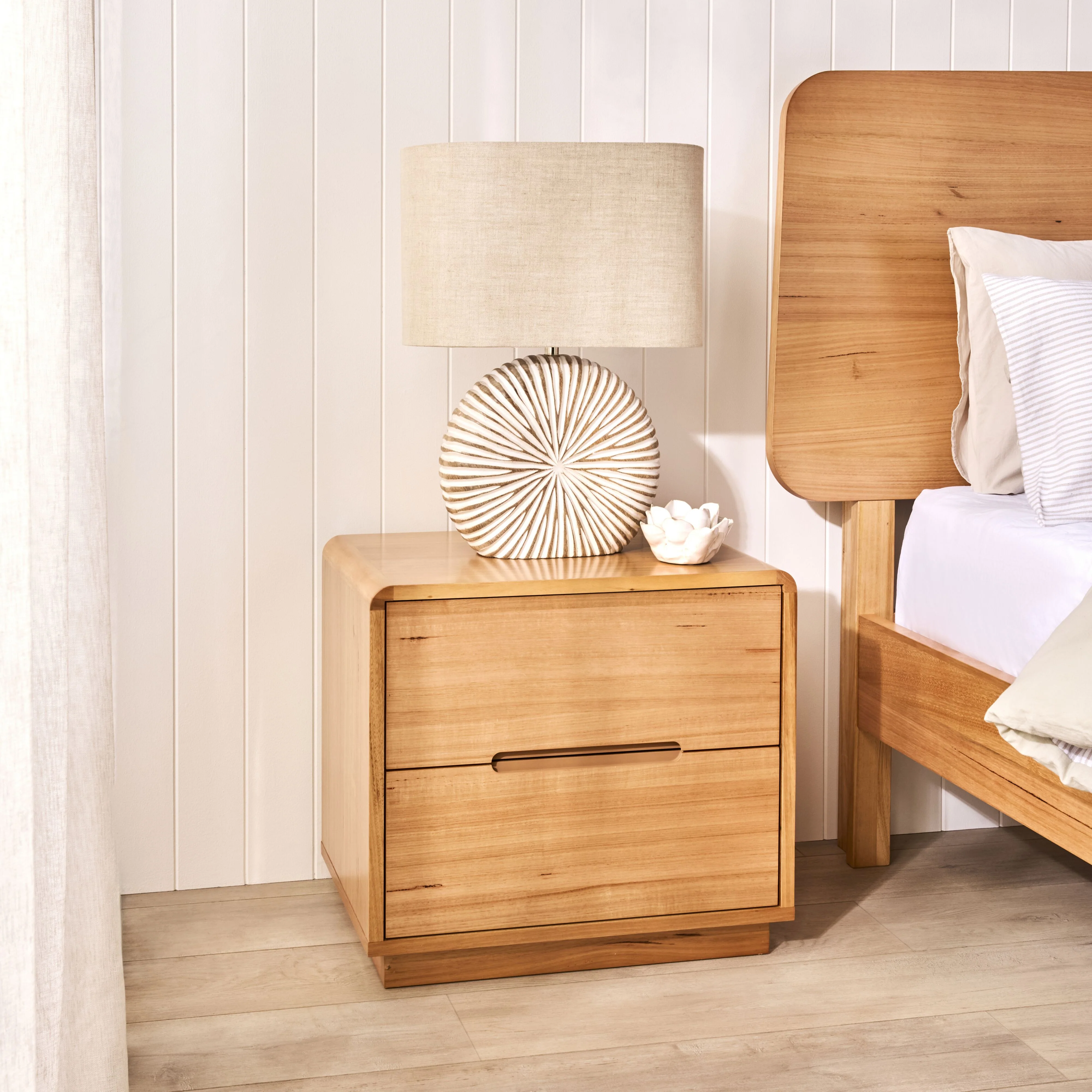 Hazelbrook Queen 4 Piece Set - Image 14