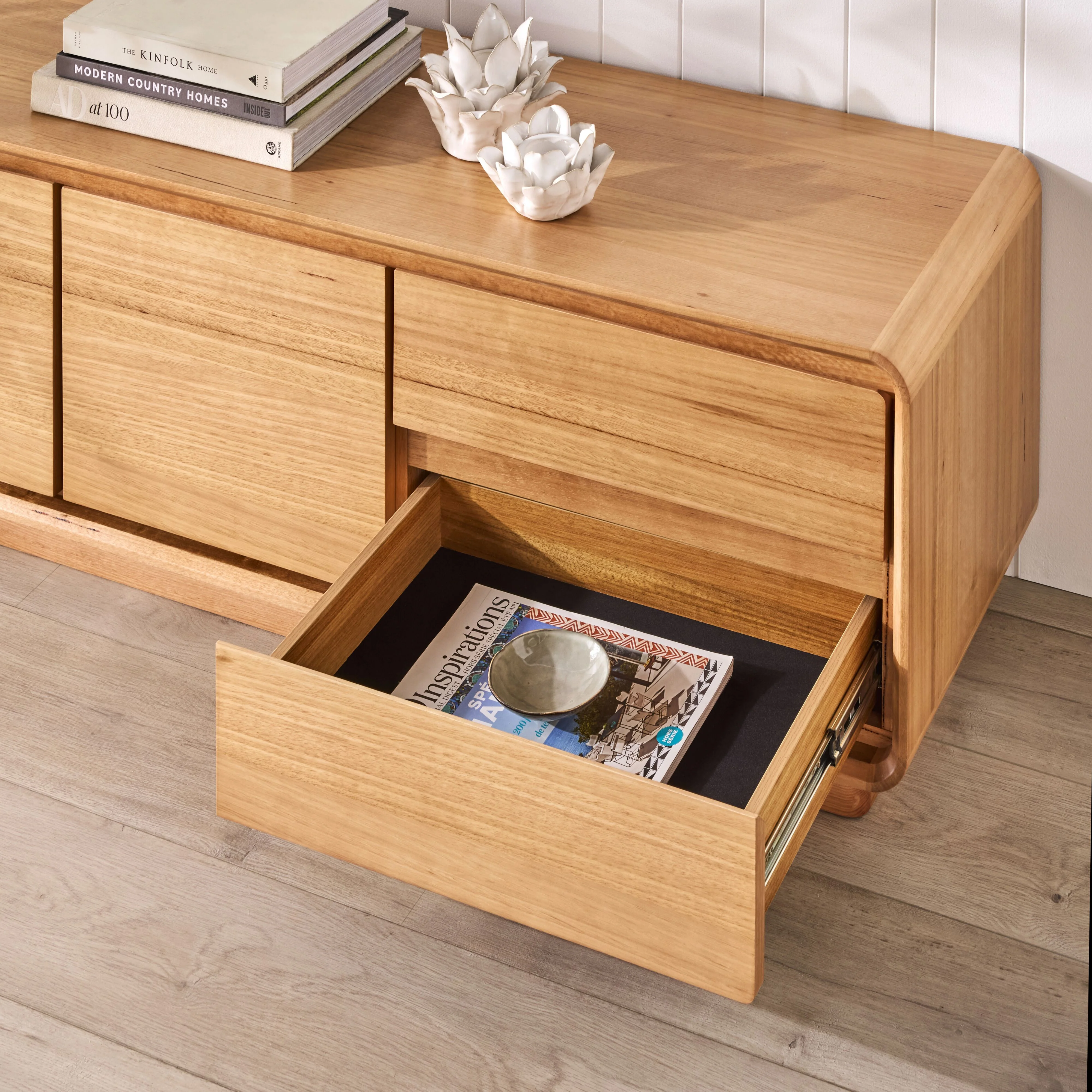 Hazelbrook TV Unit 140cm - Image 13