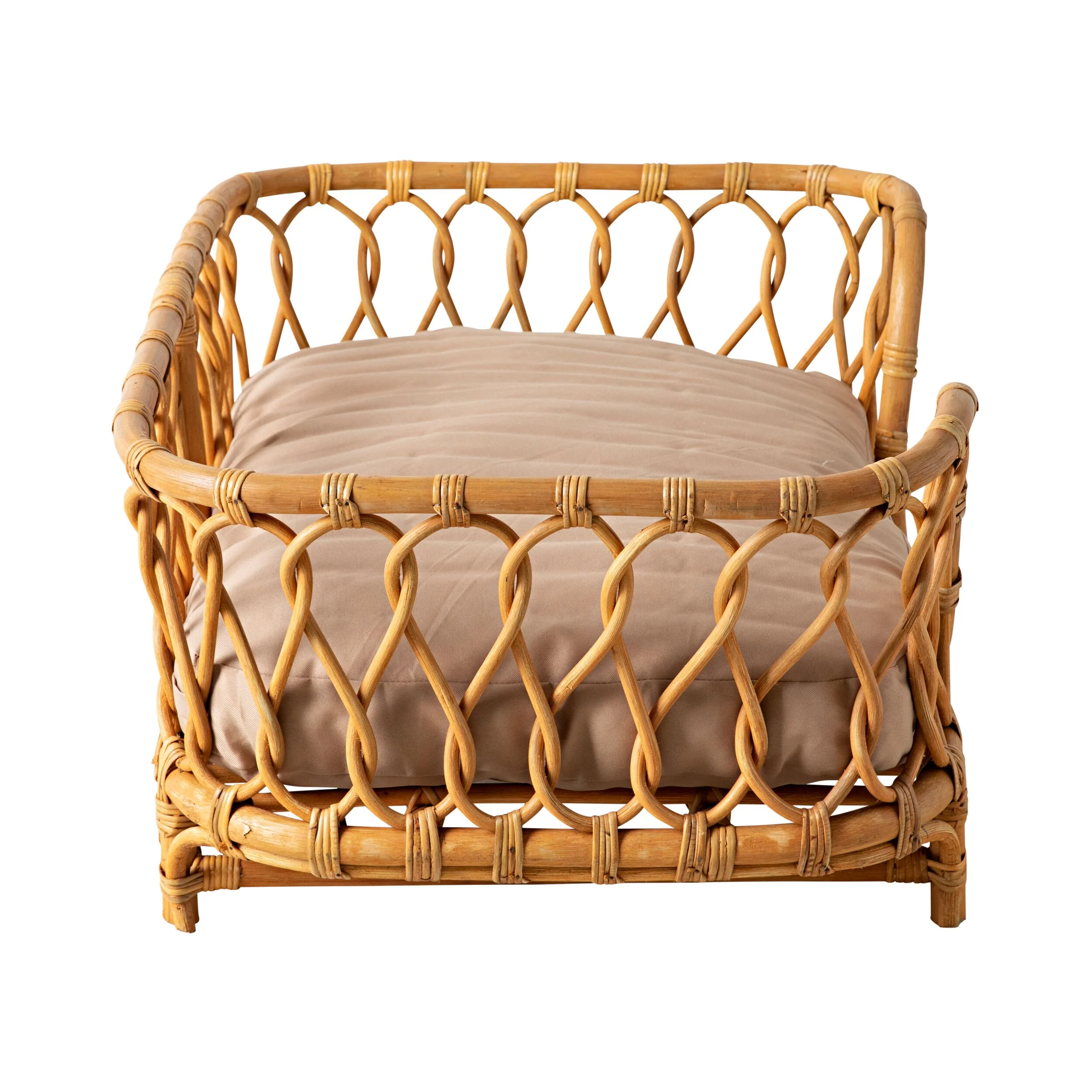 Kahlua Twist Rattan Pet Bed 90x55x40cm - Image 3