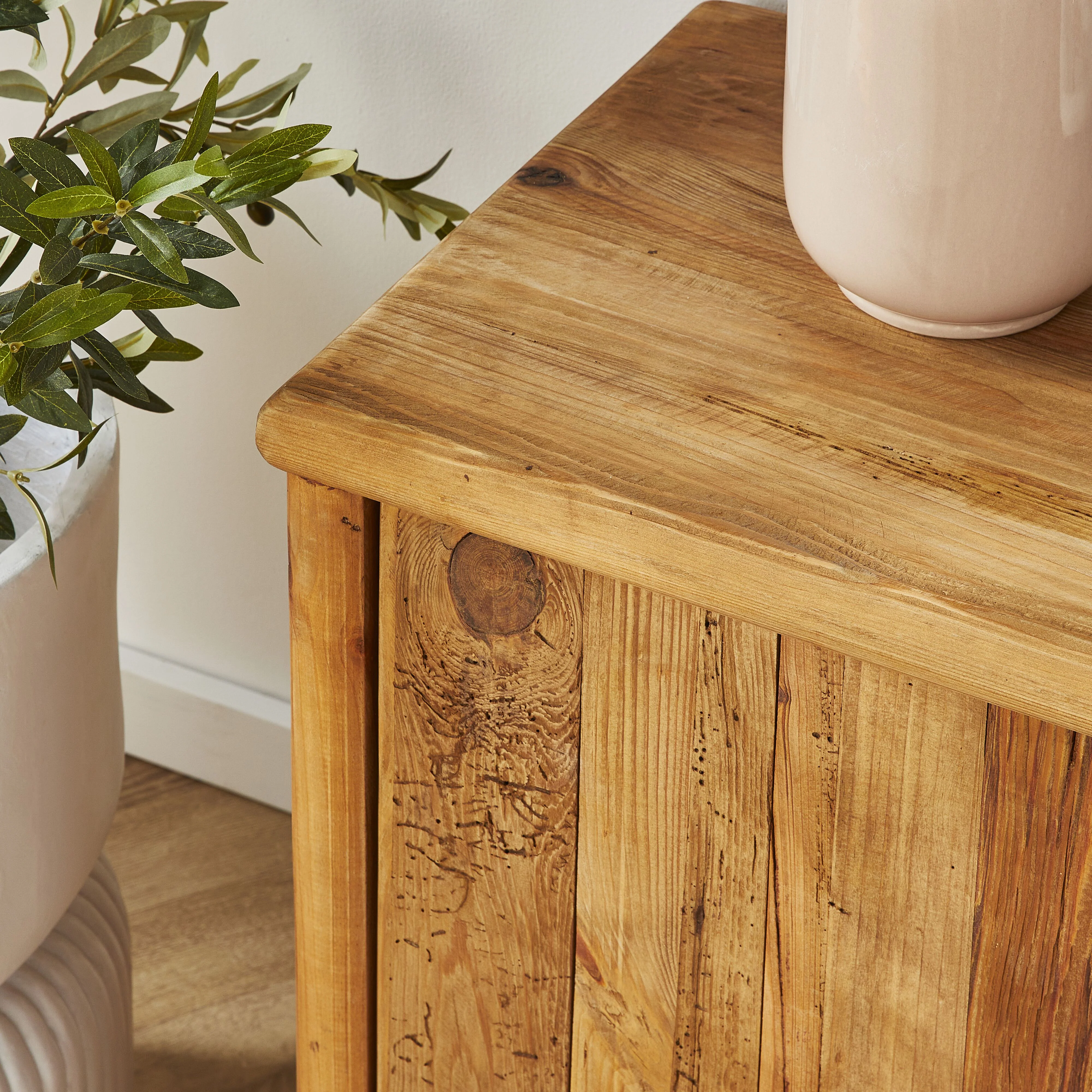 Kalise Reclaimed Timber Medium Sideboard - Image 9