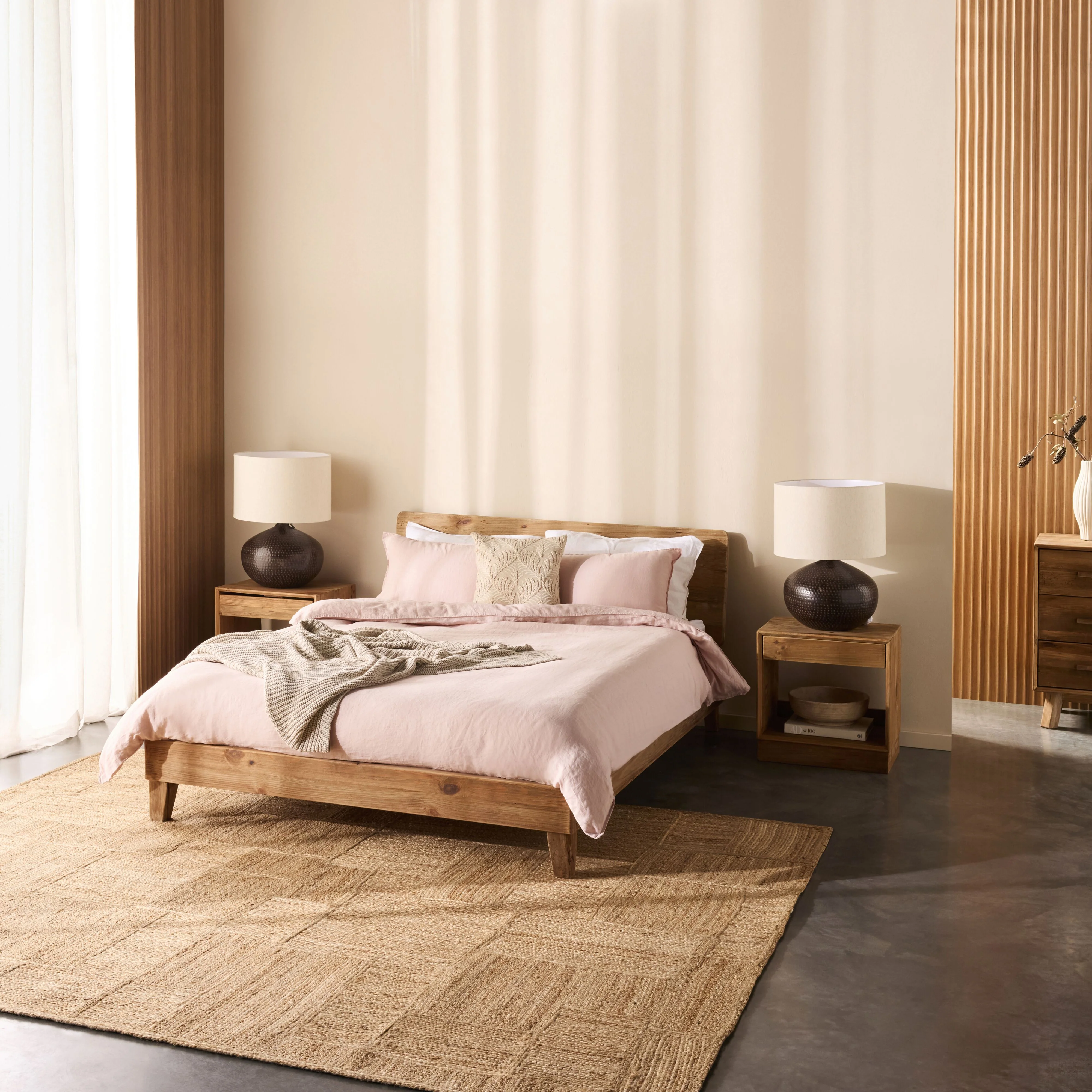 Kalise Reclaimed Timber King Bed - Image 10