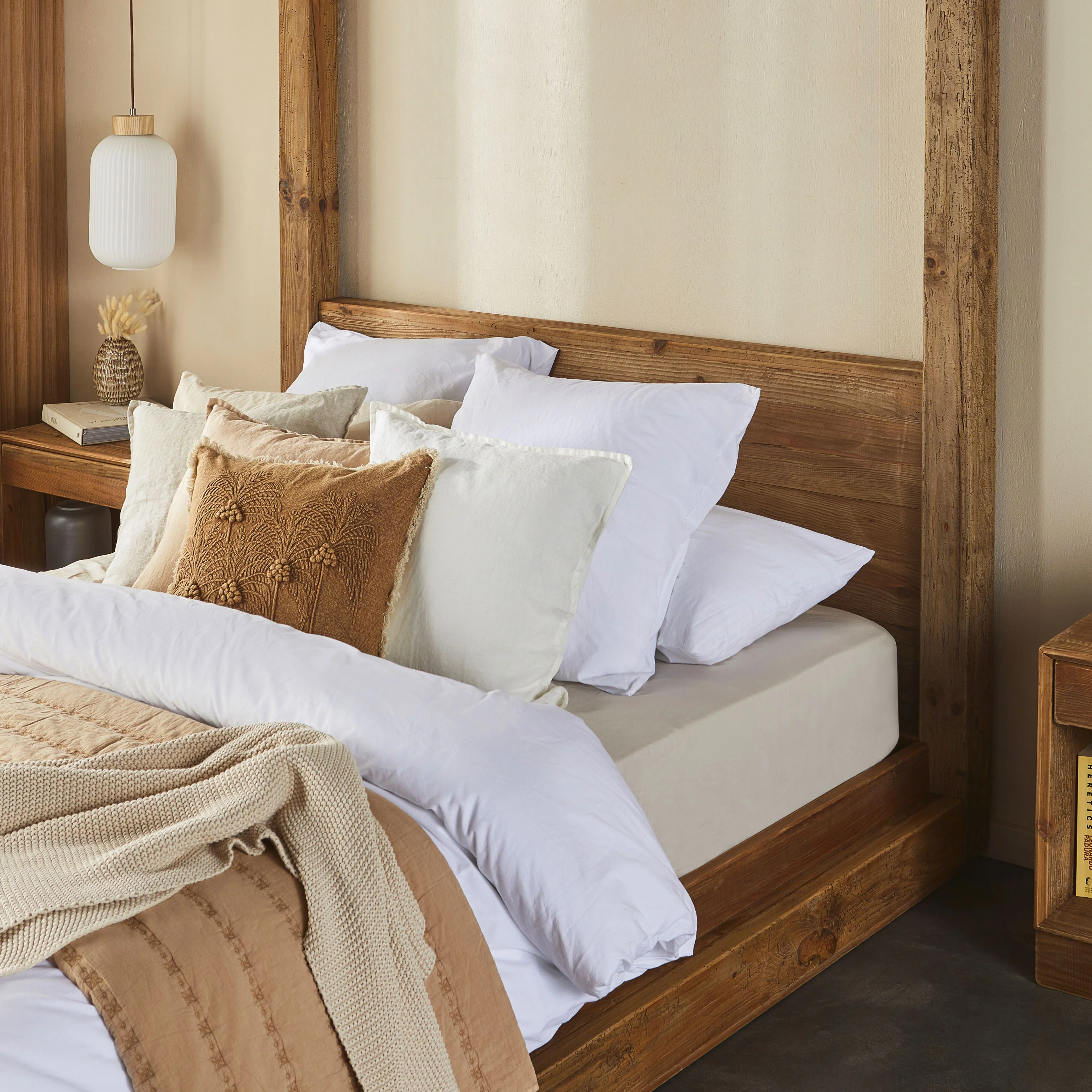 Kalise Reclaimed Timber 4 Poster King Bed - Image 11