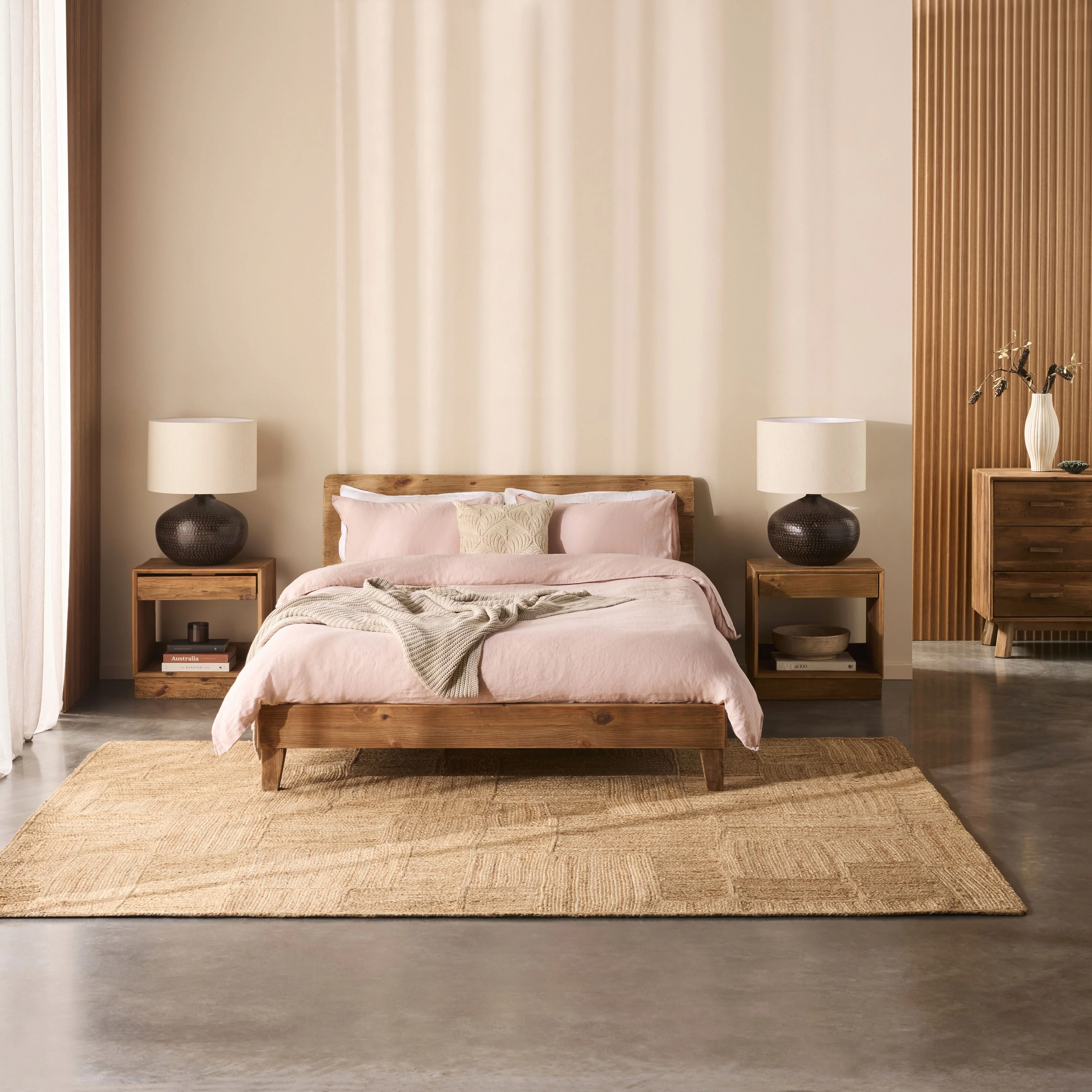 Kalise Reclaimed Timber Queen Bed - Image 8