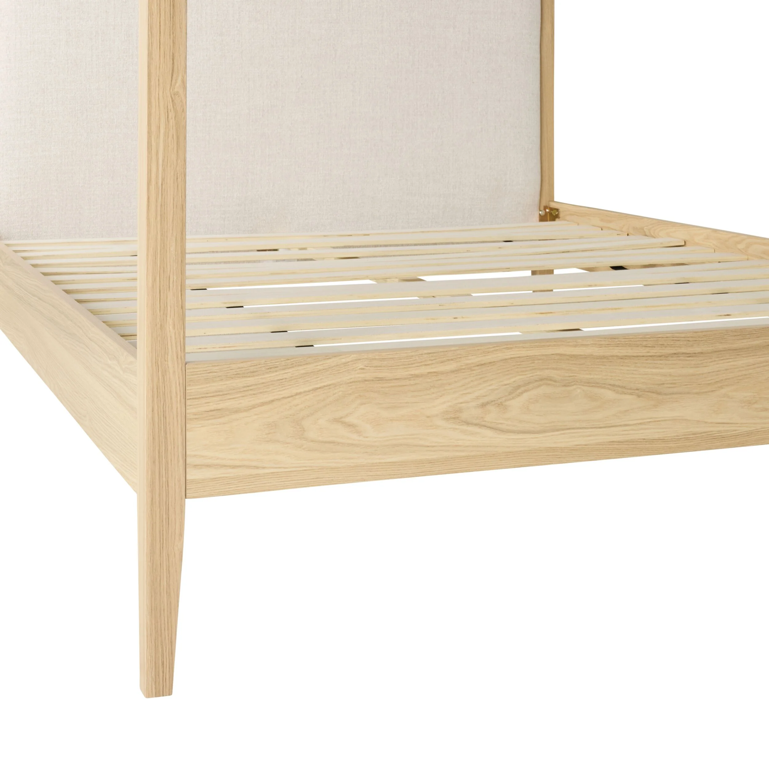 Kenzy 4 Poster King Bed - Image 5