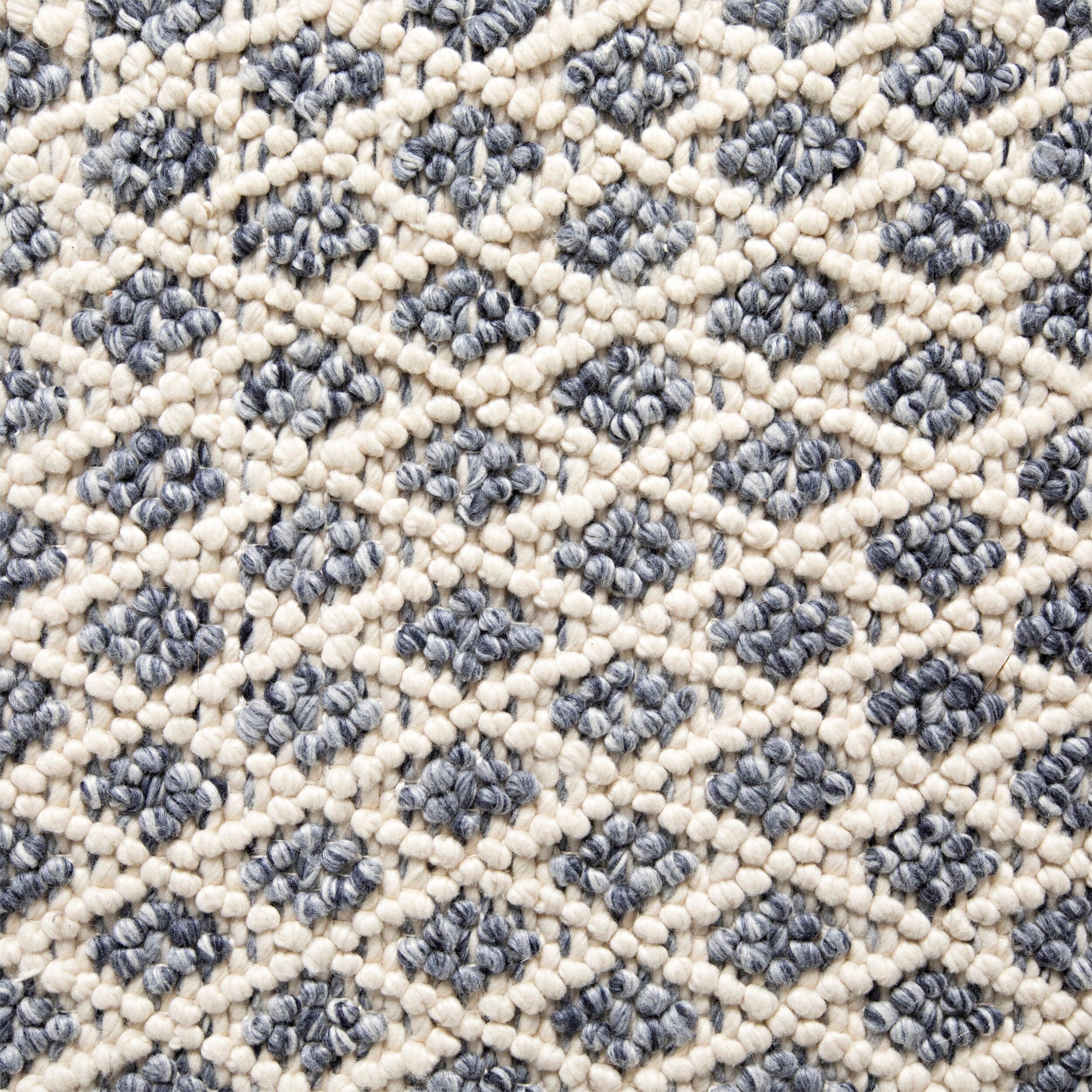Kira Diamond Handwoven Blue & Cream Rug 300x240cm - Image 2