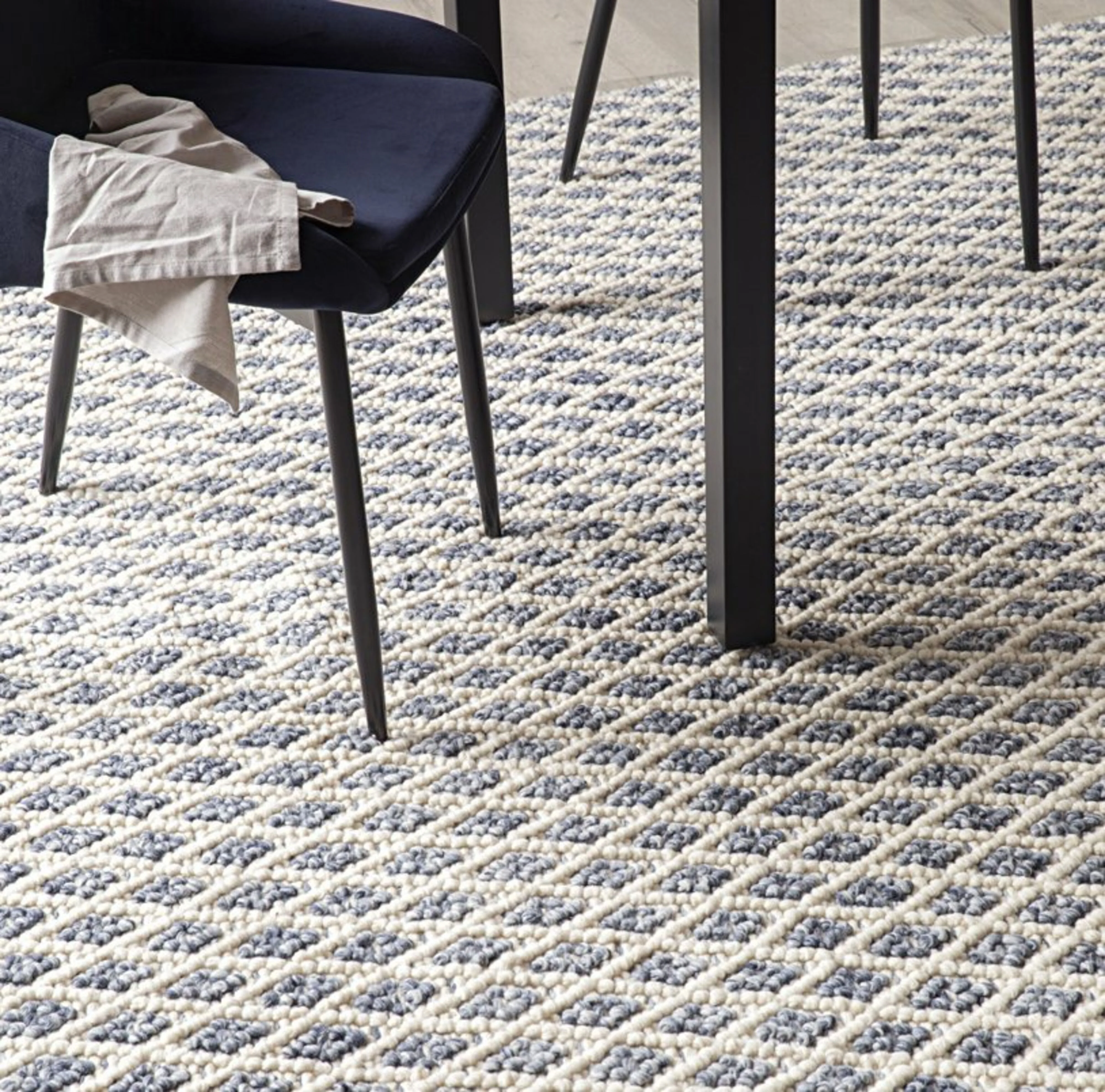 Kira Diamond Handwoven Blue & Cream Rug 300x240cm - Image 6