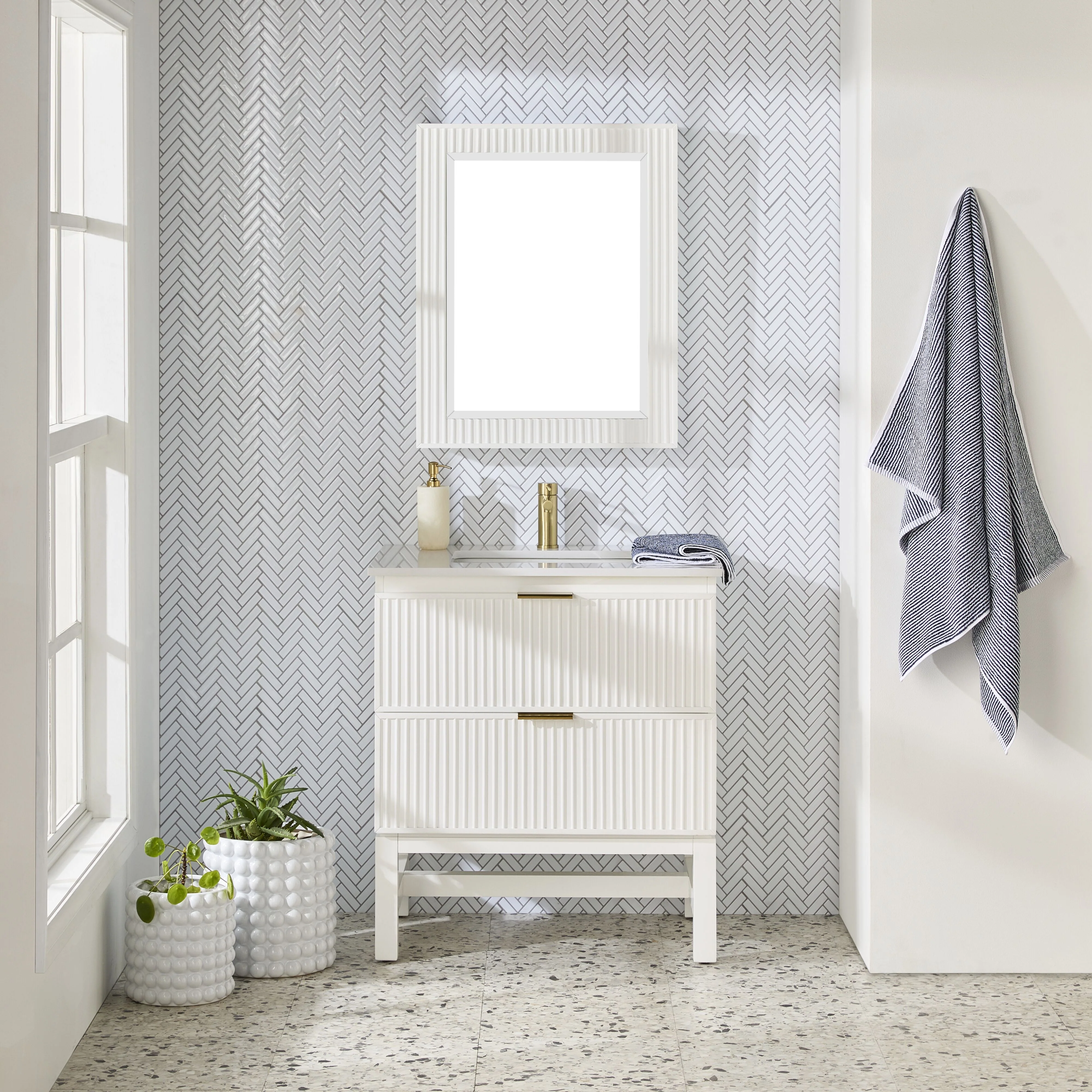 Lennox Single Vanity White 790mm - Image 9