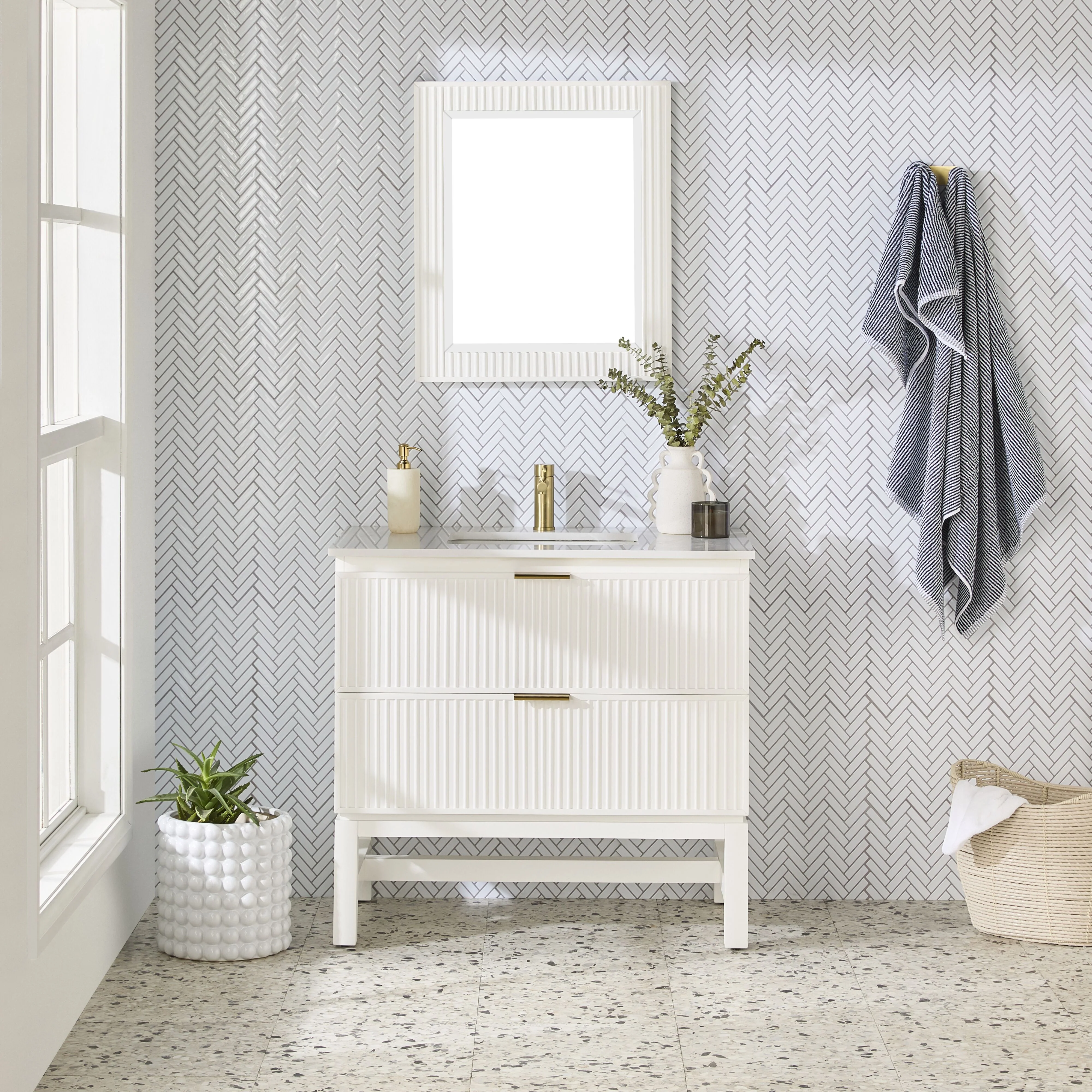 Lennox Single Vanity White 940mm - Image 9