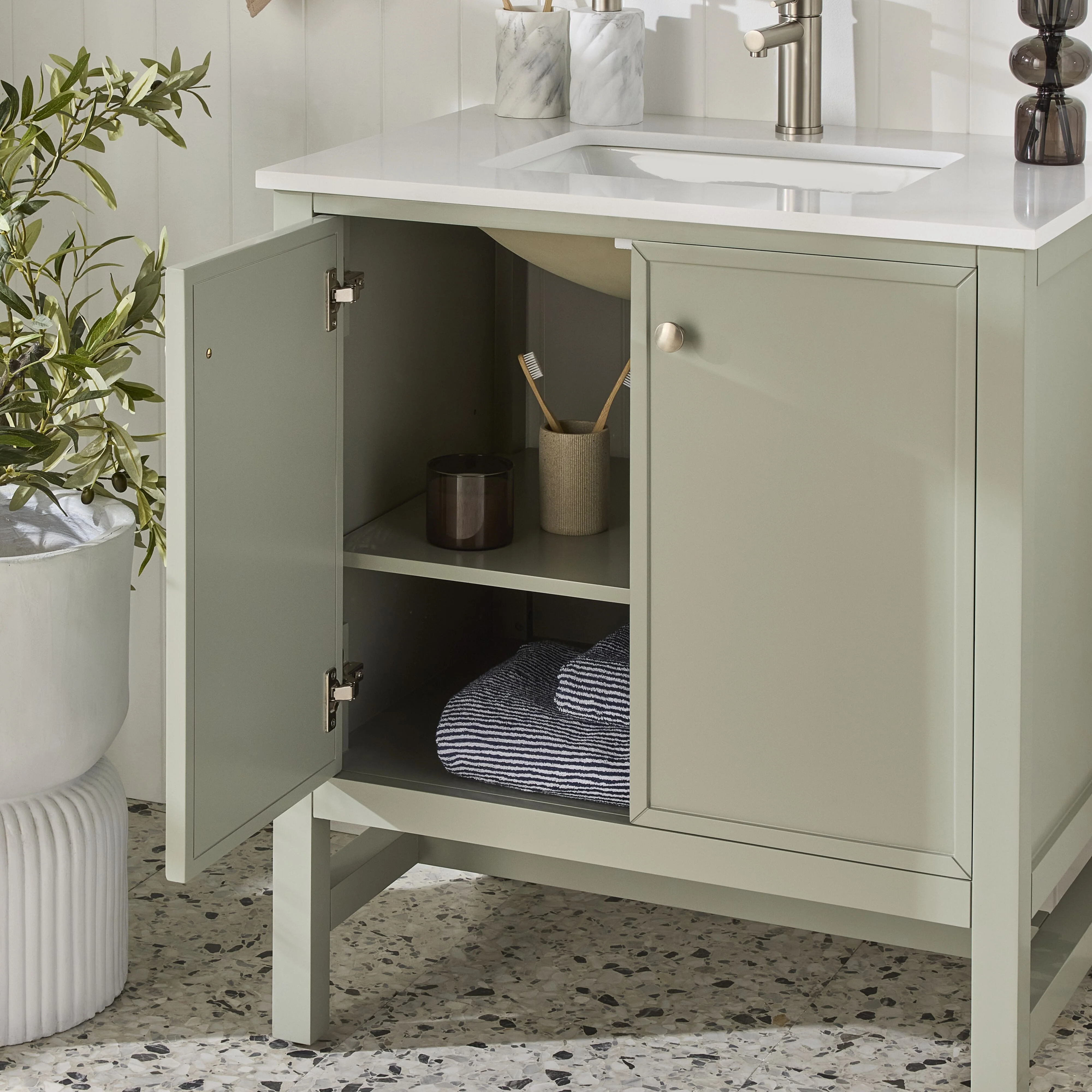 Liam Single Vanity Evergreen Fog 790mm - Image 11
