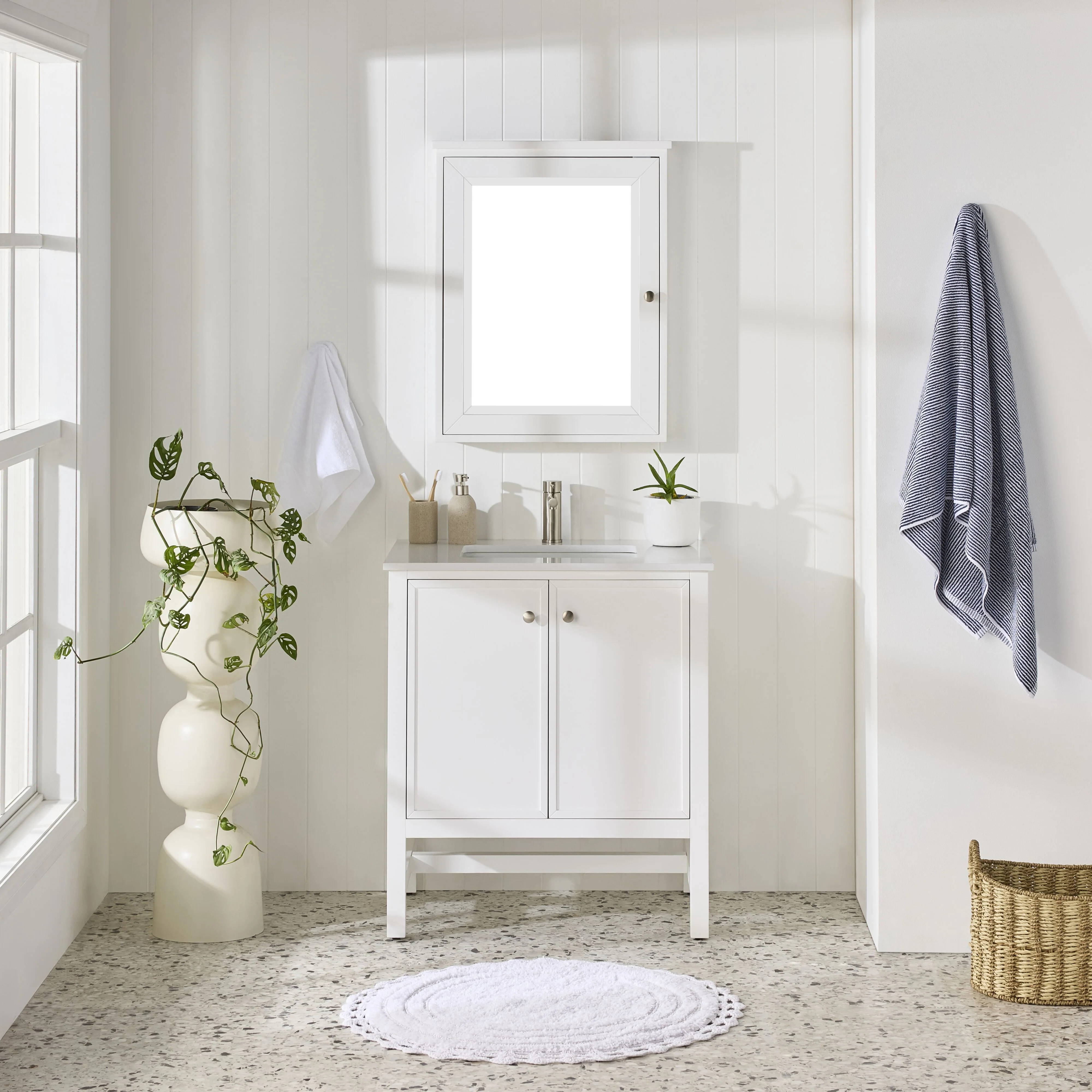 Liam Vanity Mirror Cabinet White 610x762mm - Image 8