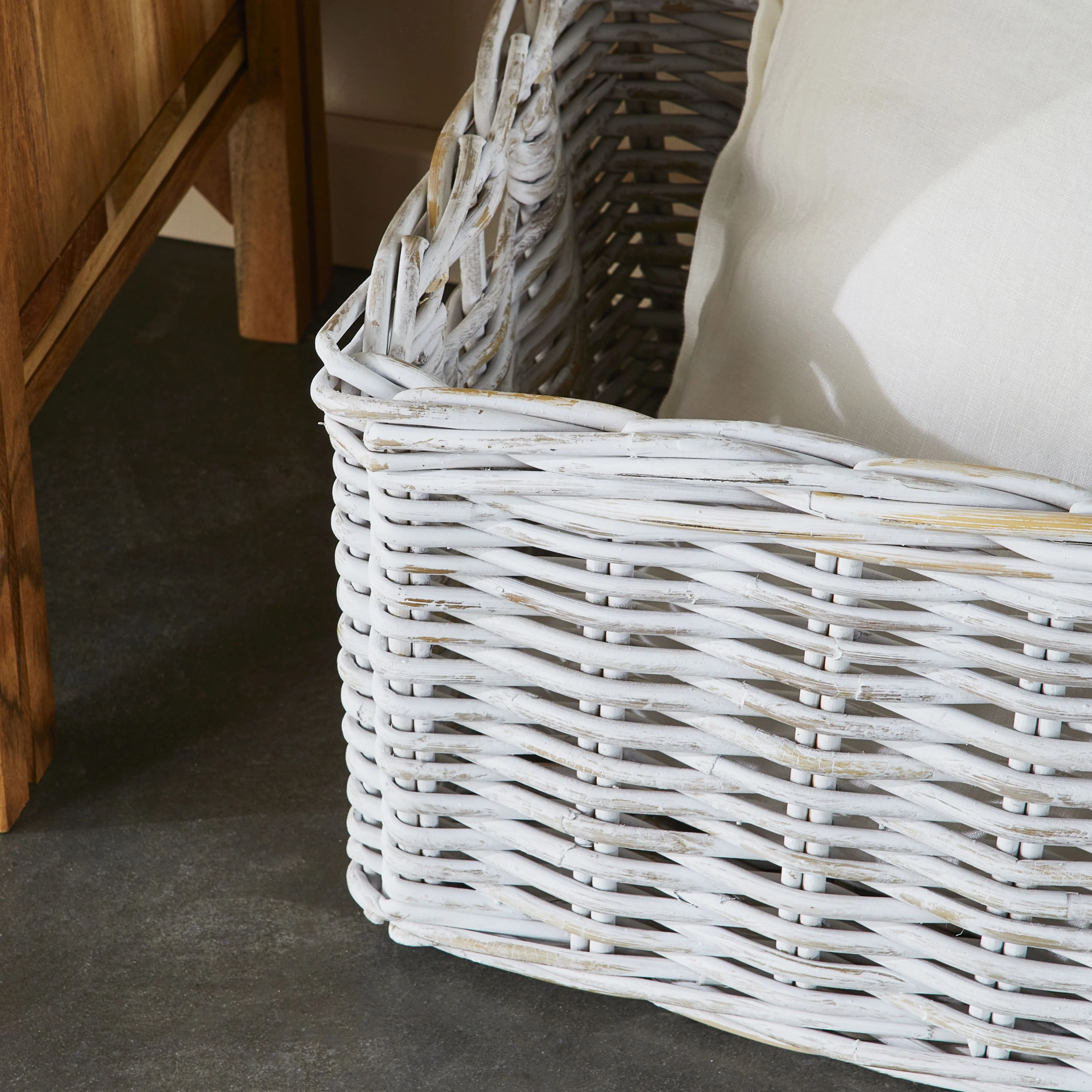 Lorne Basket Large White Wash 55x35x26cm - Image 10