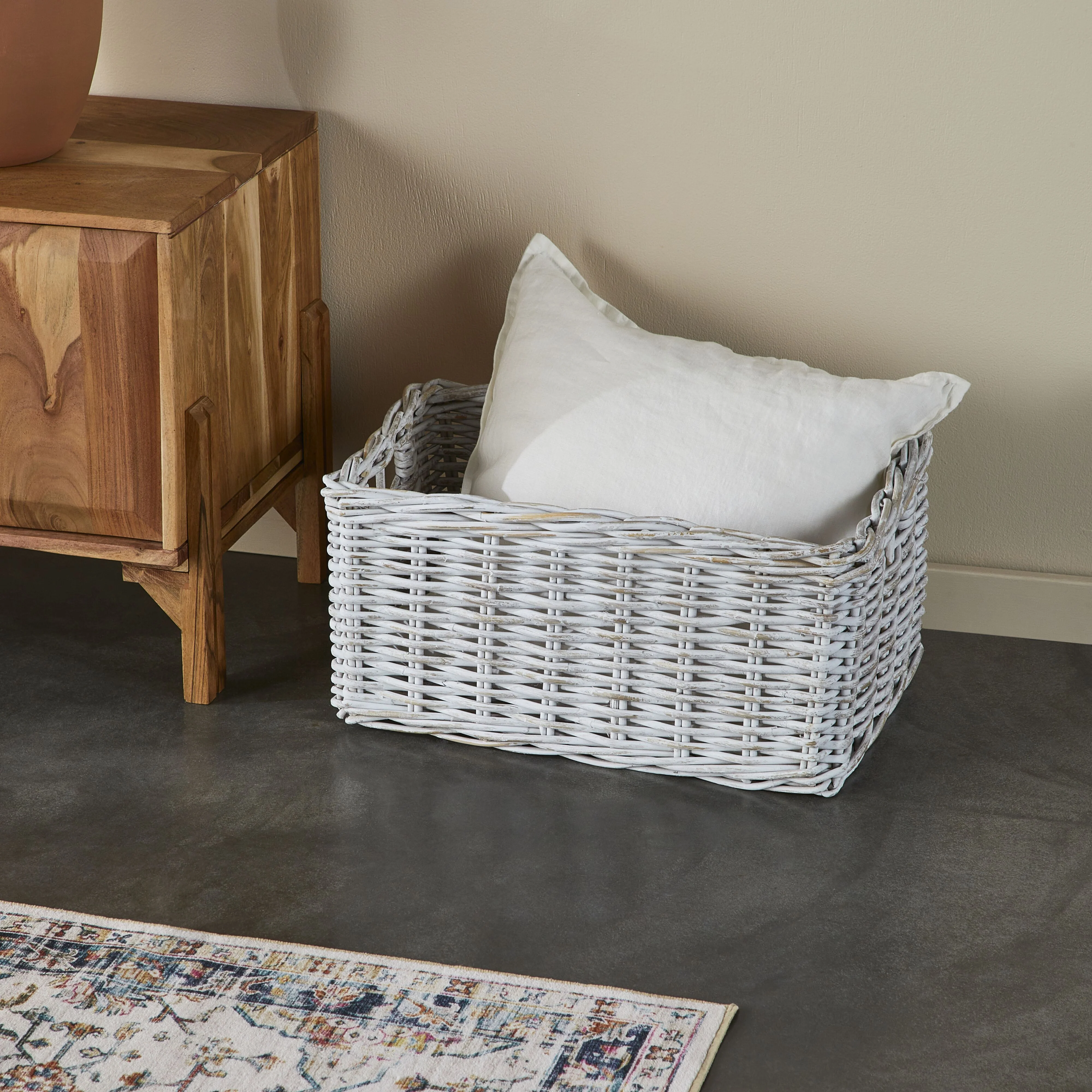 Lorne Basket Large White Wash 55x35x26cm - Image 8