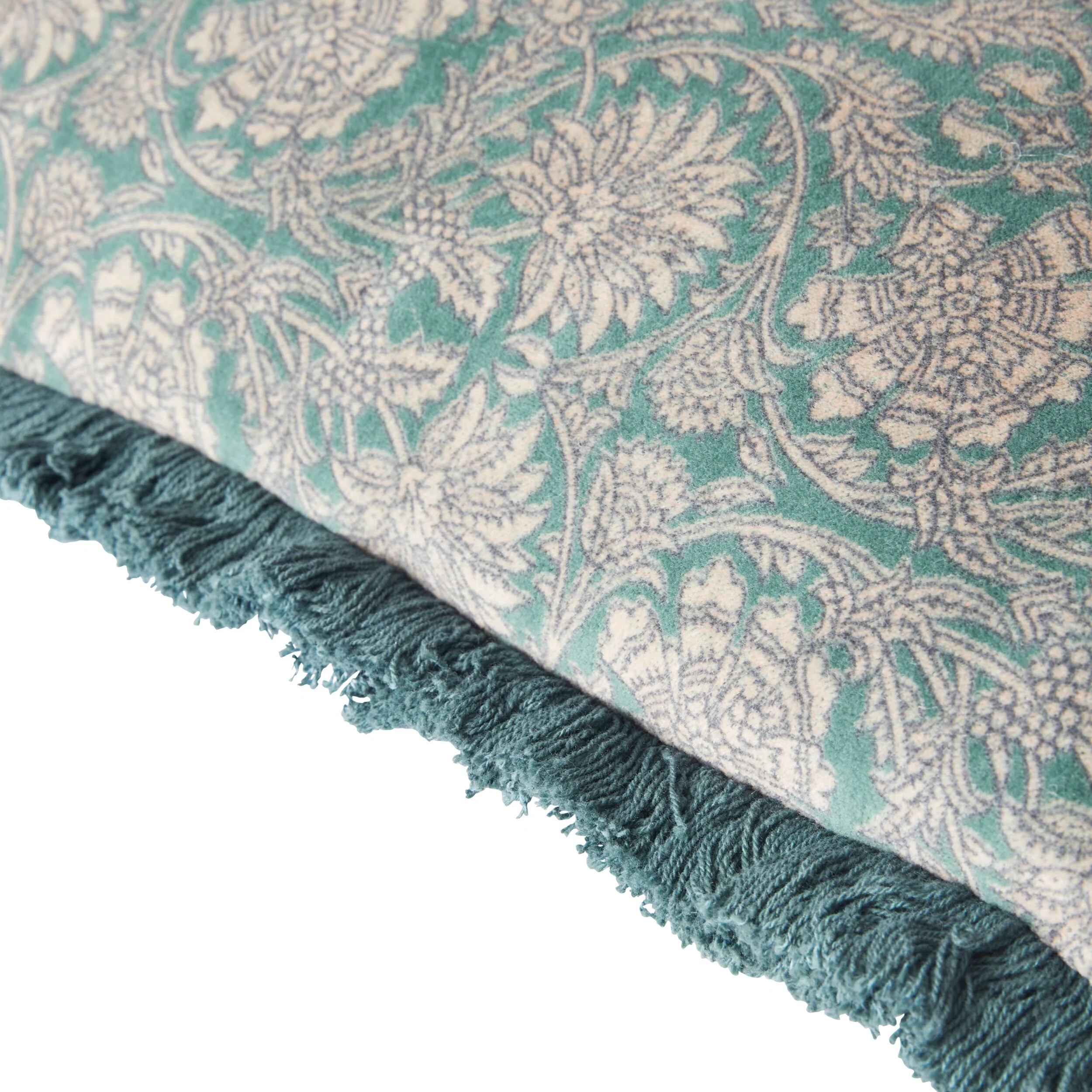 Lulla Green Palm Cushion 60x40cm - Image 3
