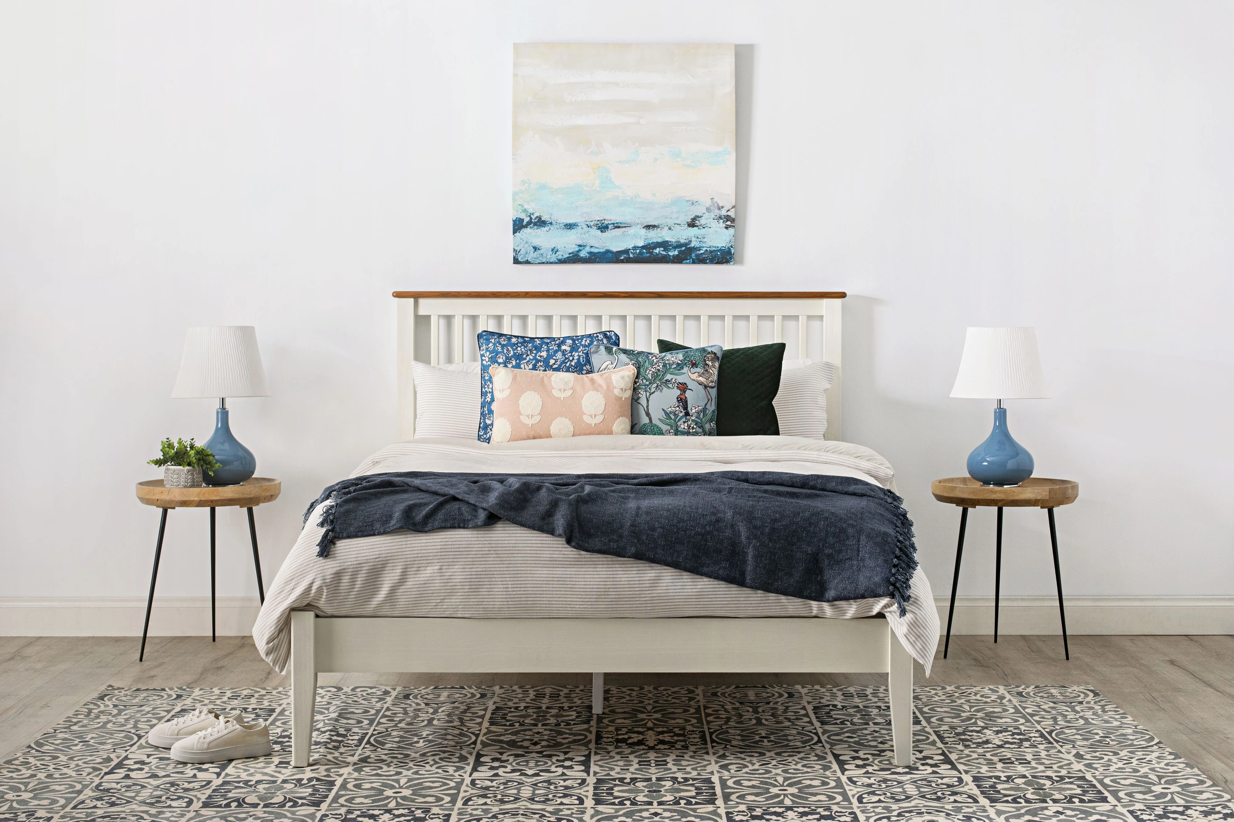 Luna Round Side Table Natural - Image 9