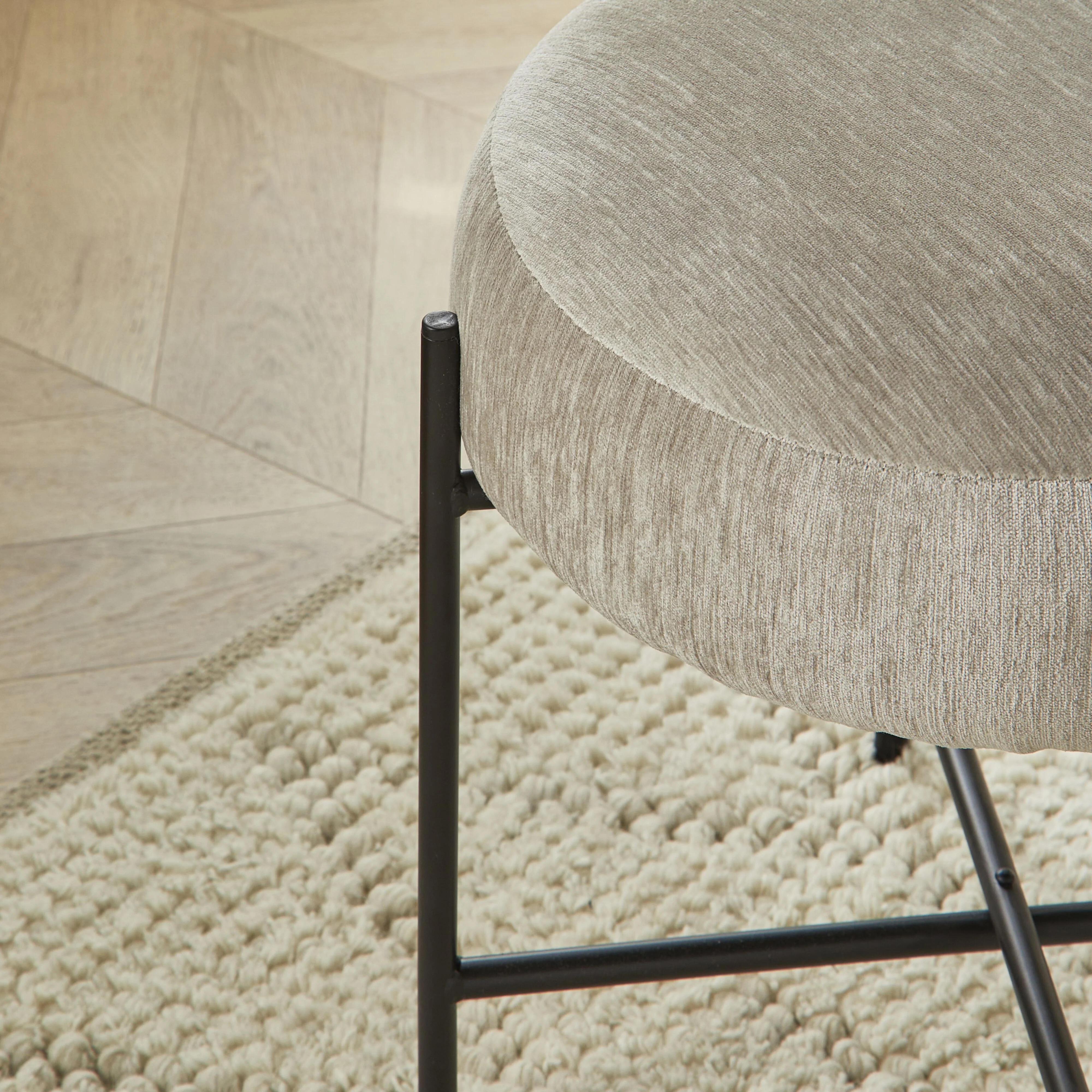 Mads Round Footstool Cascade Champagne - Image 4