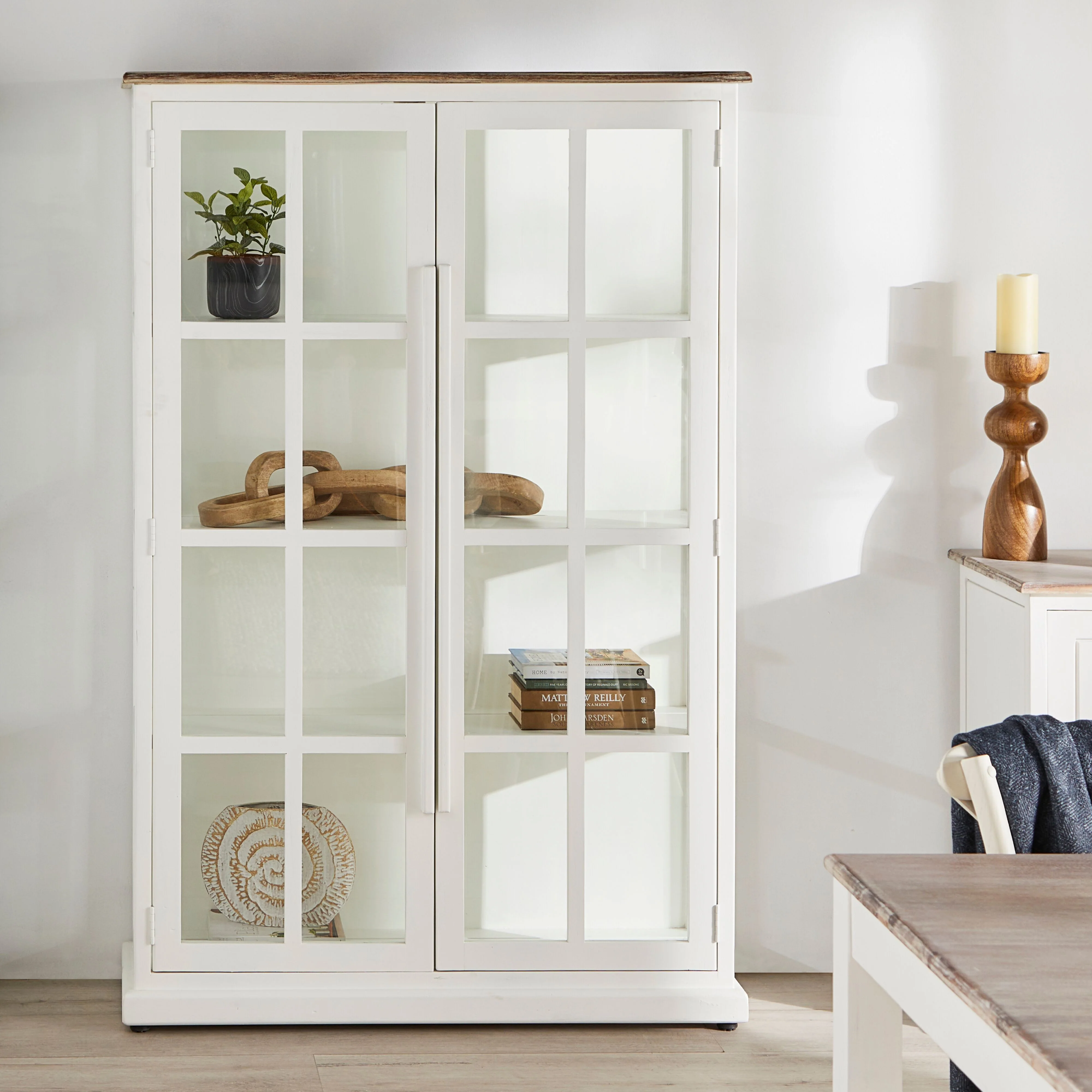Maldon 2 Door Display Cabinet - Image 7