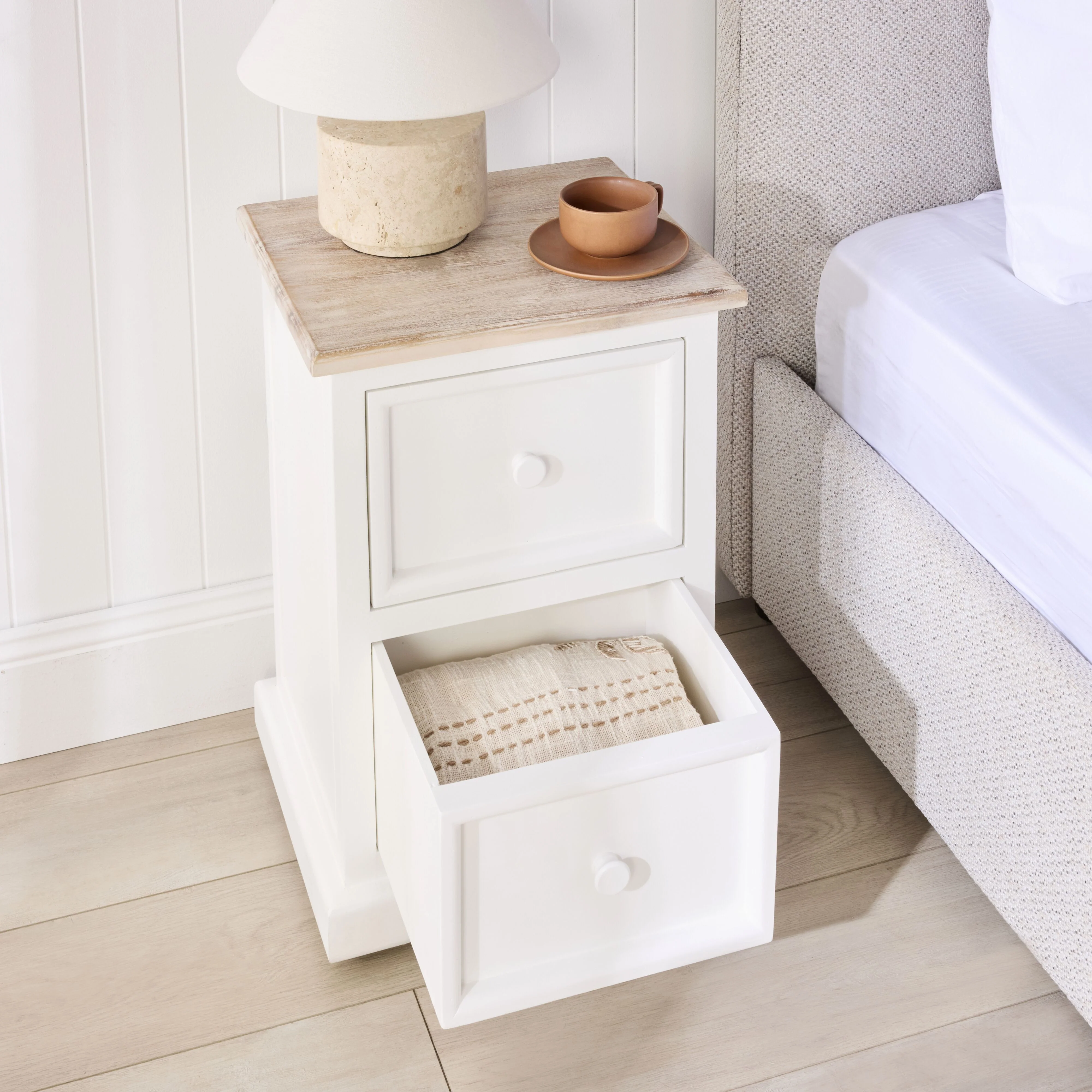 Maldon 2 Drawer Bedside Table - Image 10