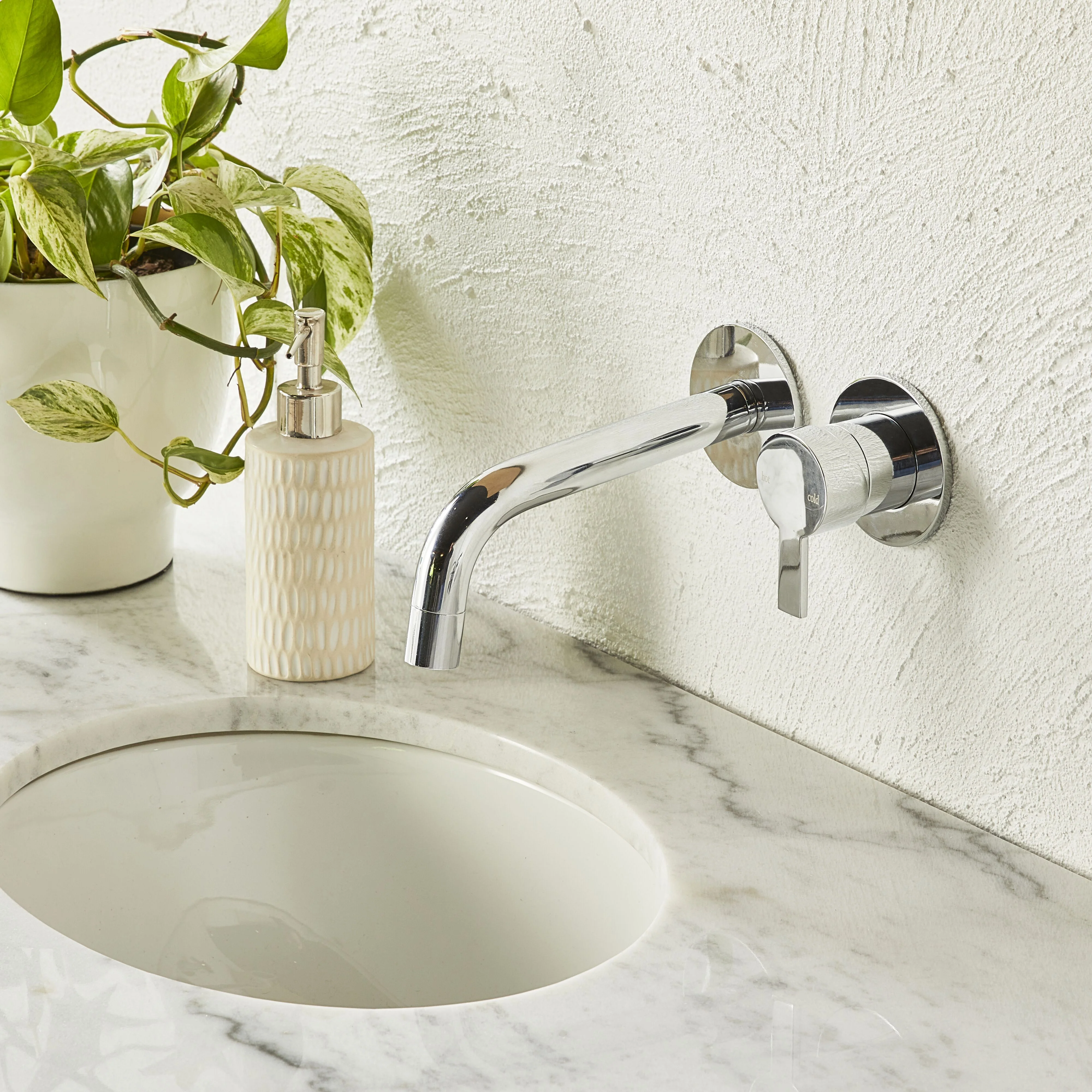 Malvern Wall Basin / Bath Mixer Set Chrome - Image 6