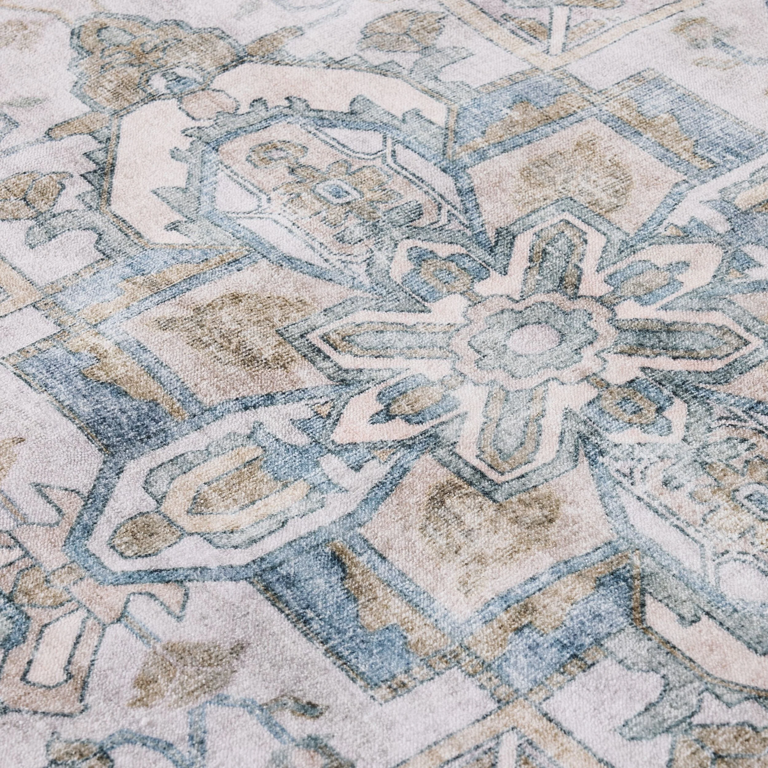 Manisa Washable Rug 240x300cm - Image 2