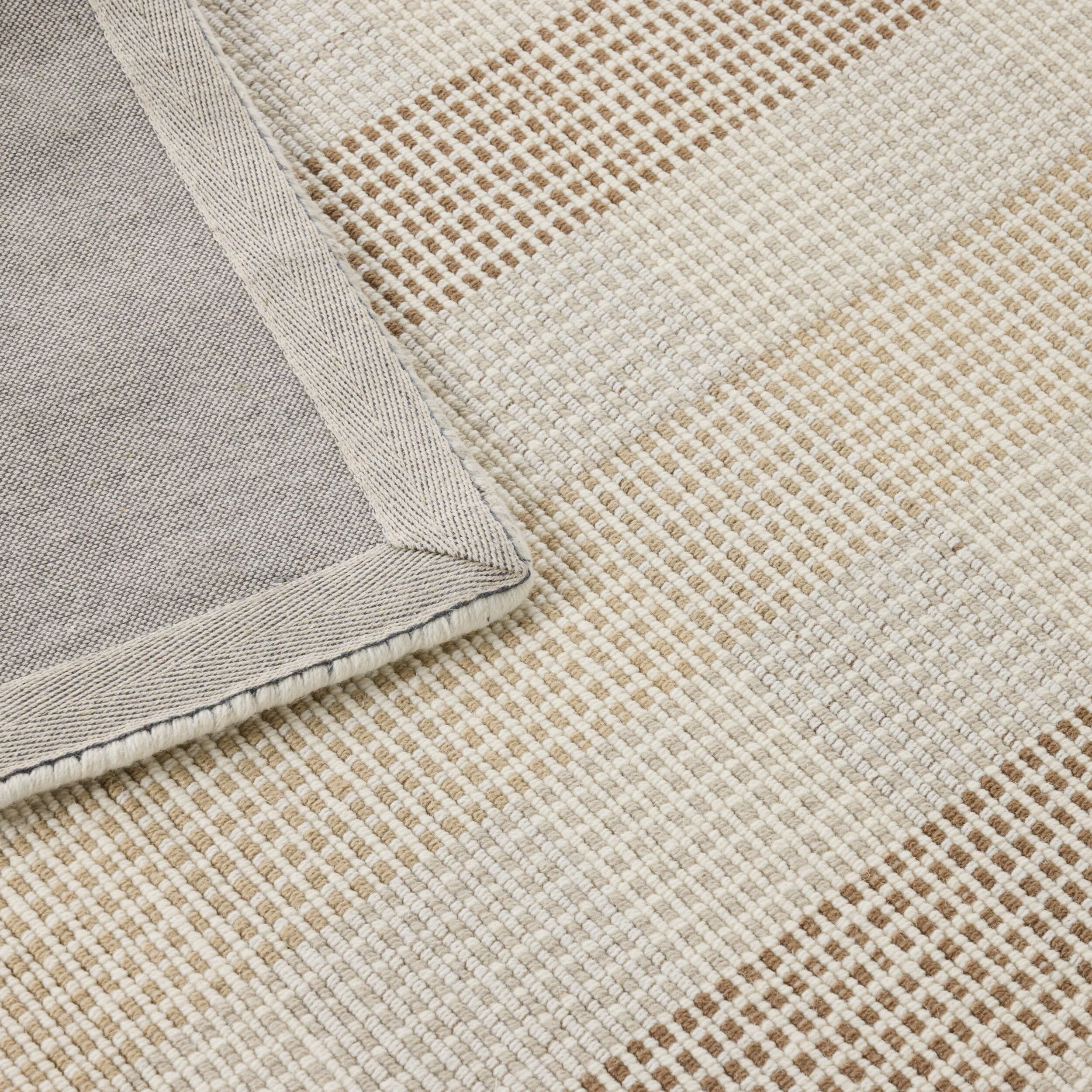 Manning Grid Handloom NZ Wool Rug 150x240cm - Image 3