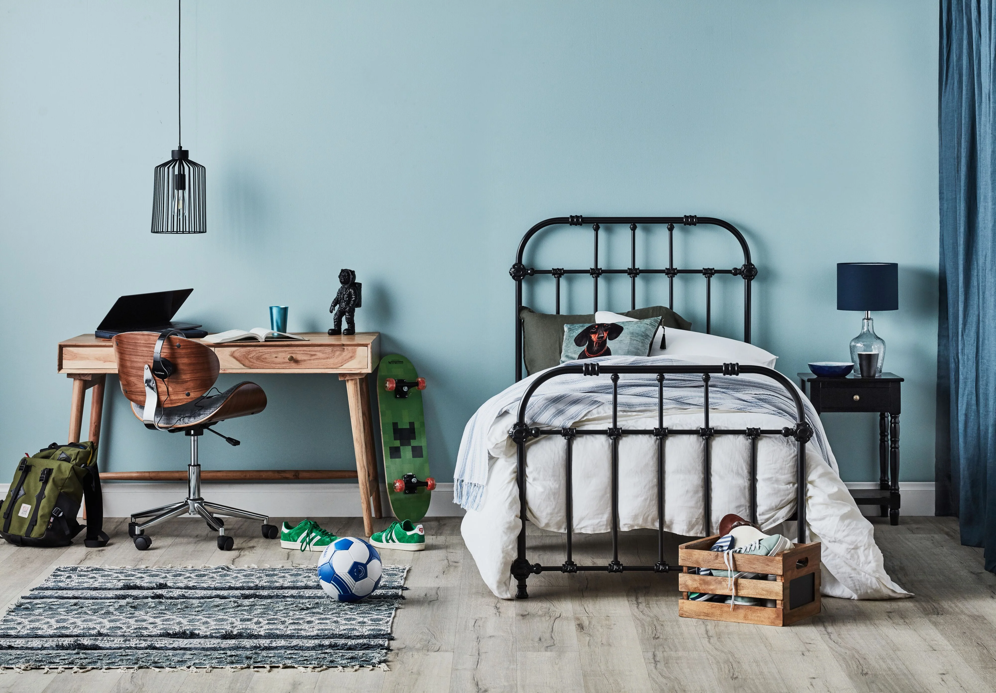 Manor Single Bed Black - Image 9