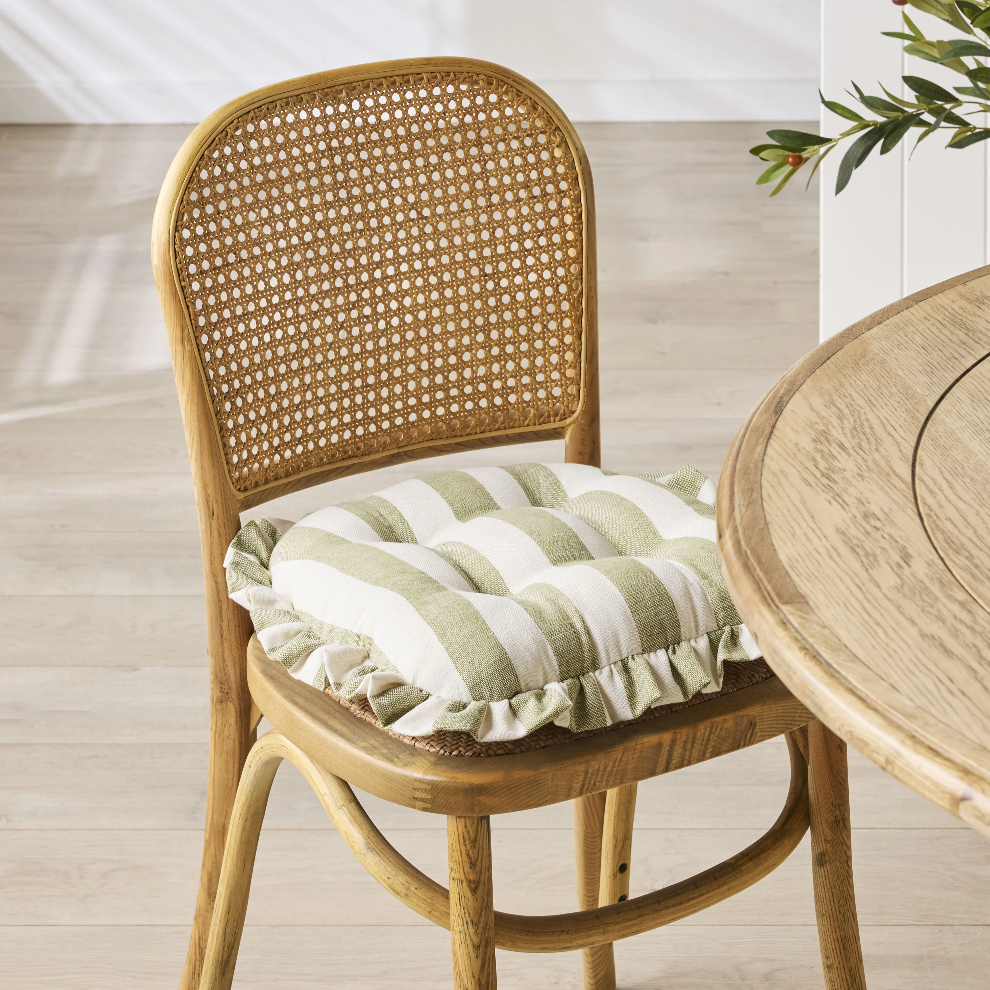 Marais Block Stripe Ruffle Seat Cushion Olive - Image 4