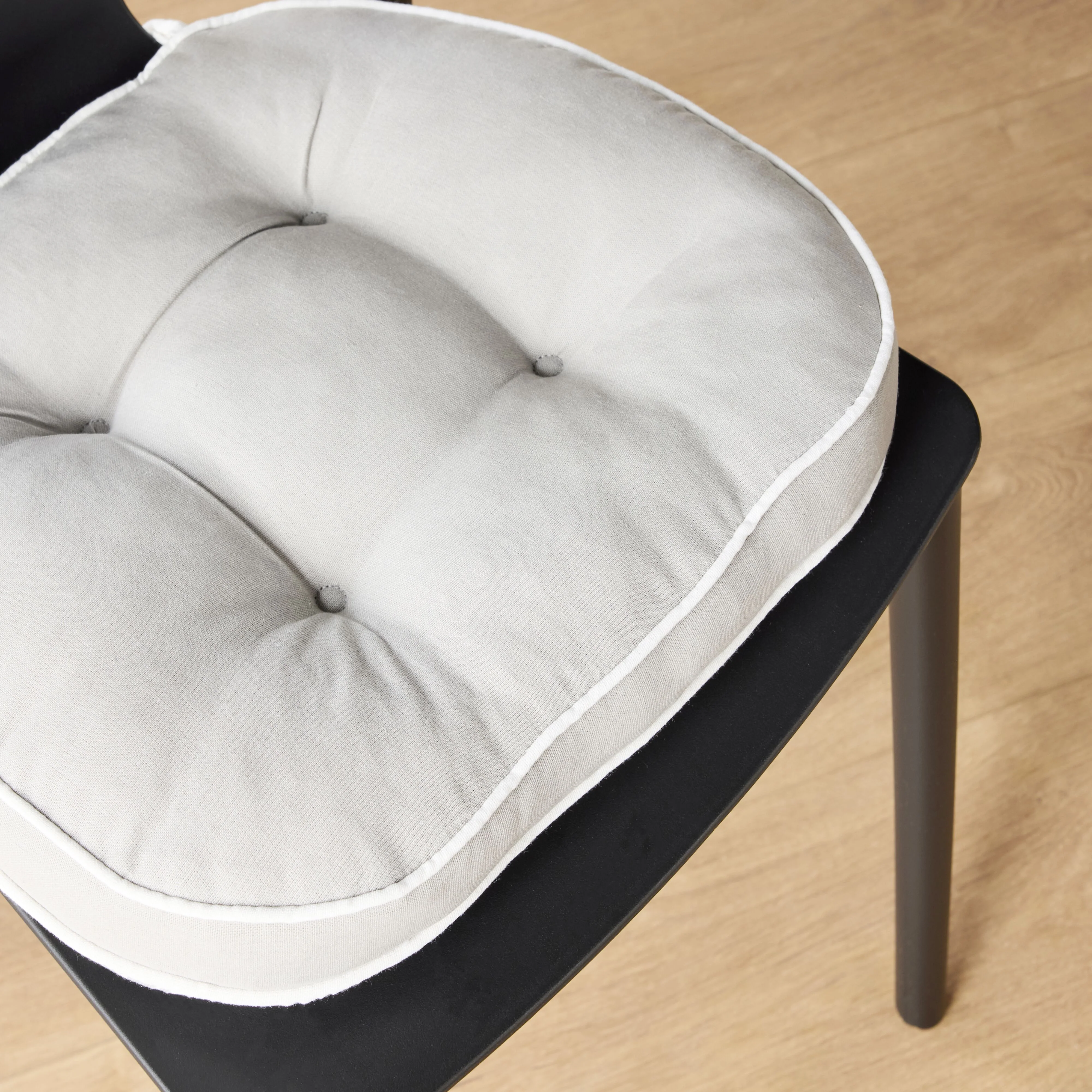 Marais Grey Seat Cushion 41x44x5cm - Image 11
