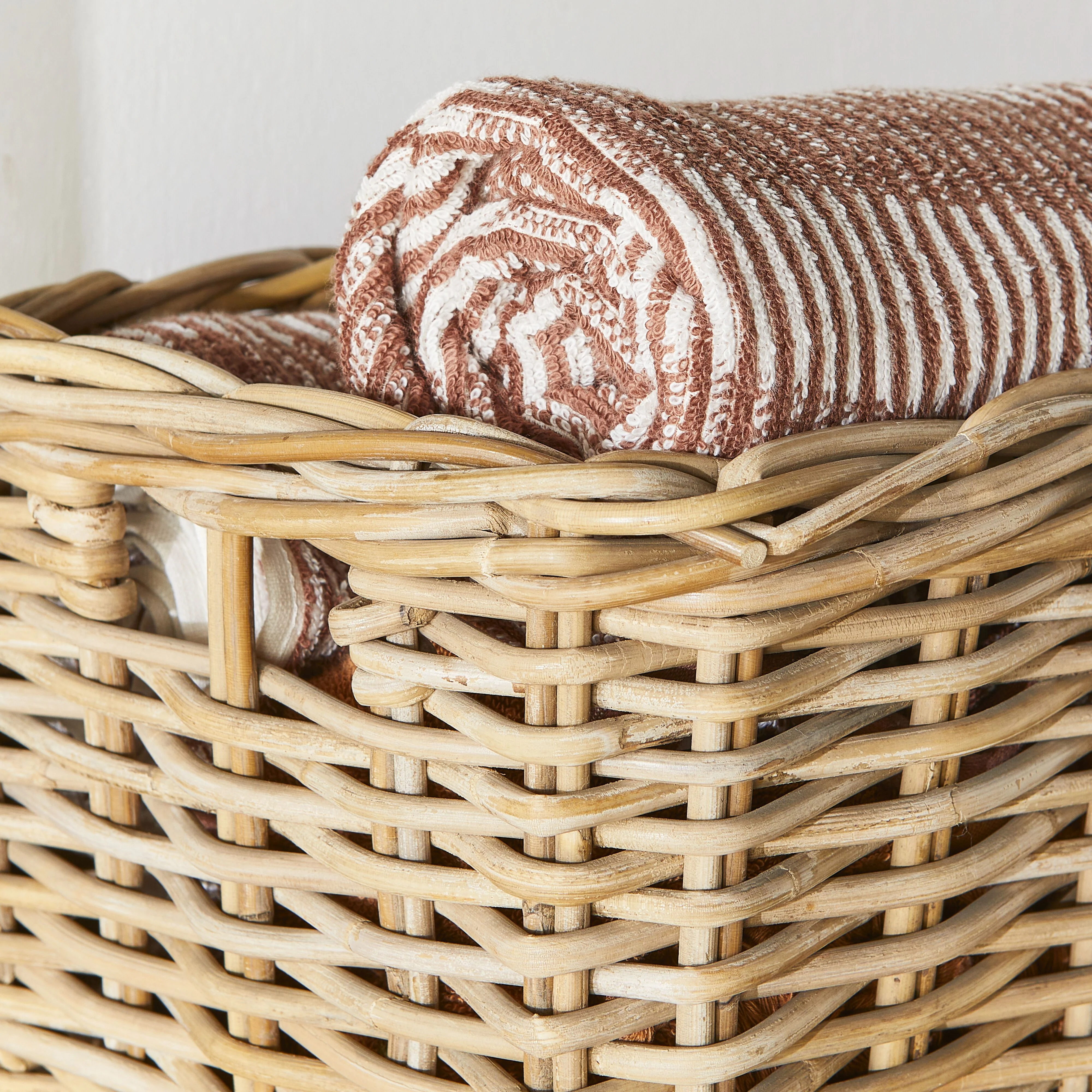 Martinique Basket Medium 49x30x22cm - Image 6