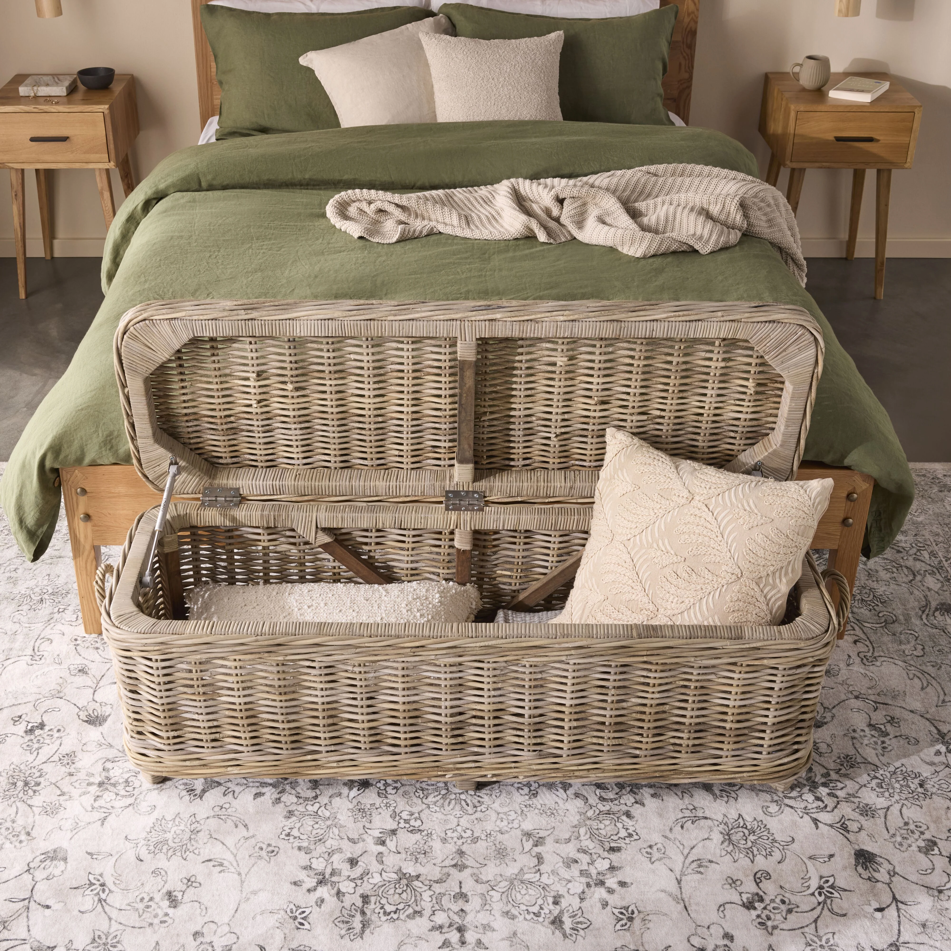 Martinique Bed Trunk 135cm - Image 11