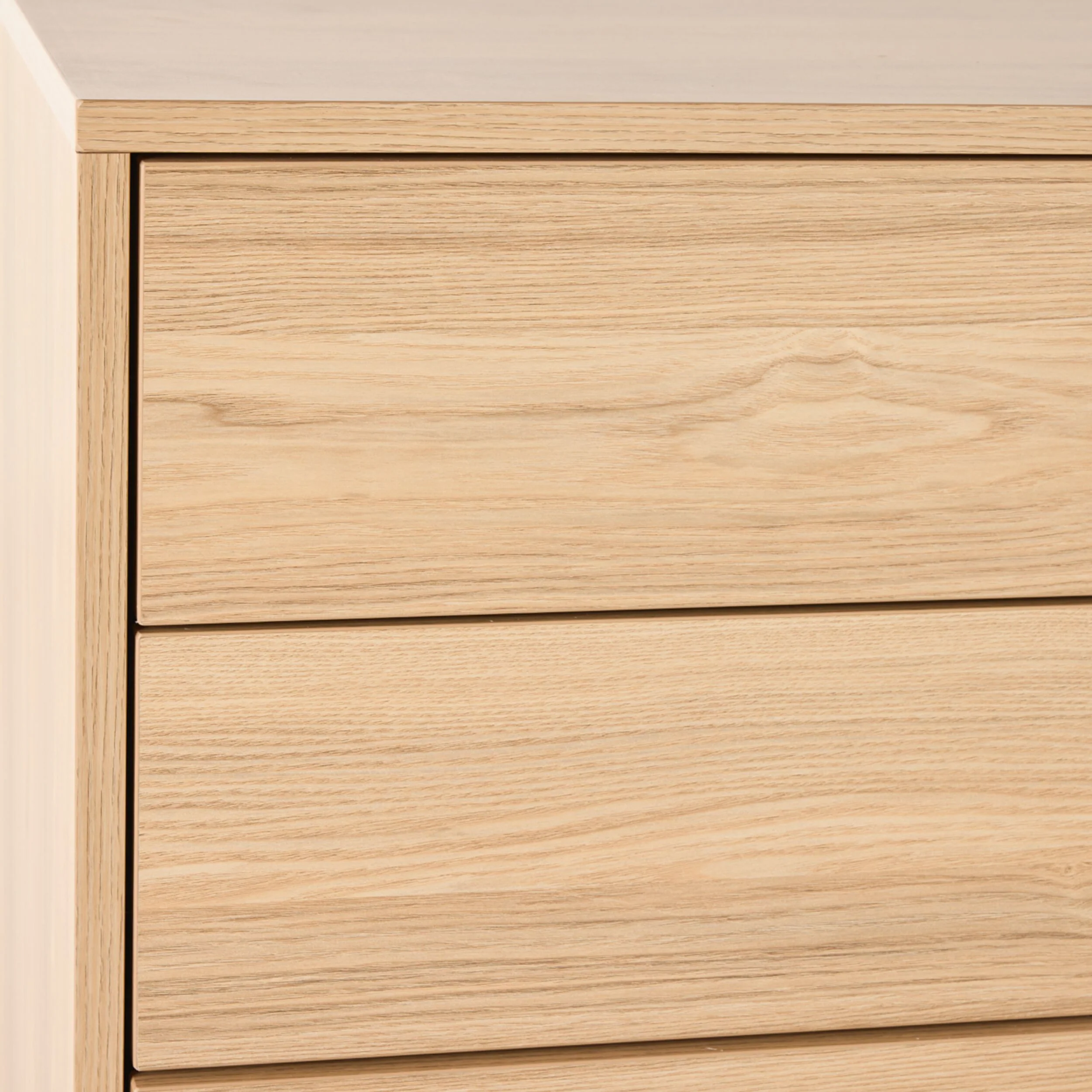 Max 4 Drawer Chest - Image 6
