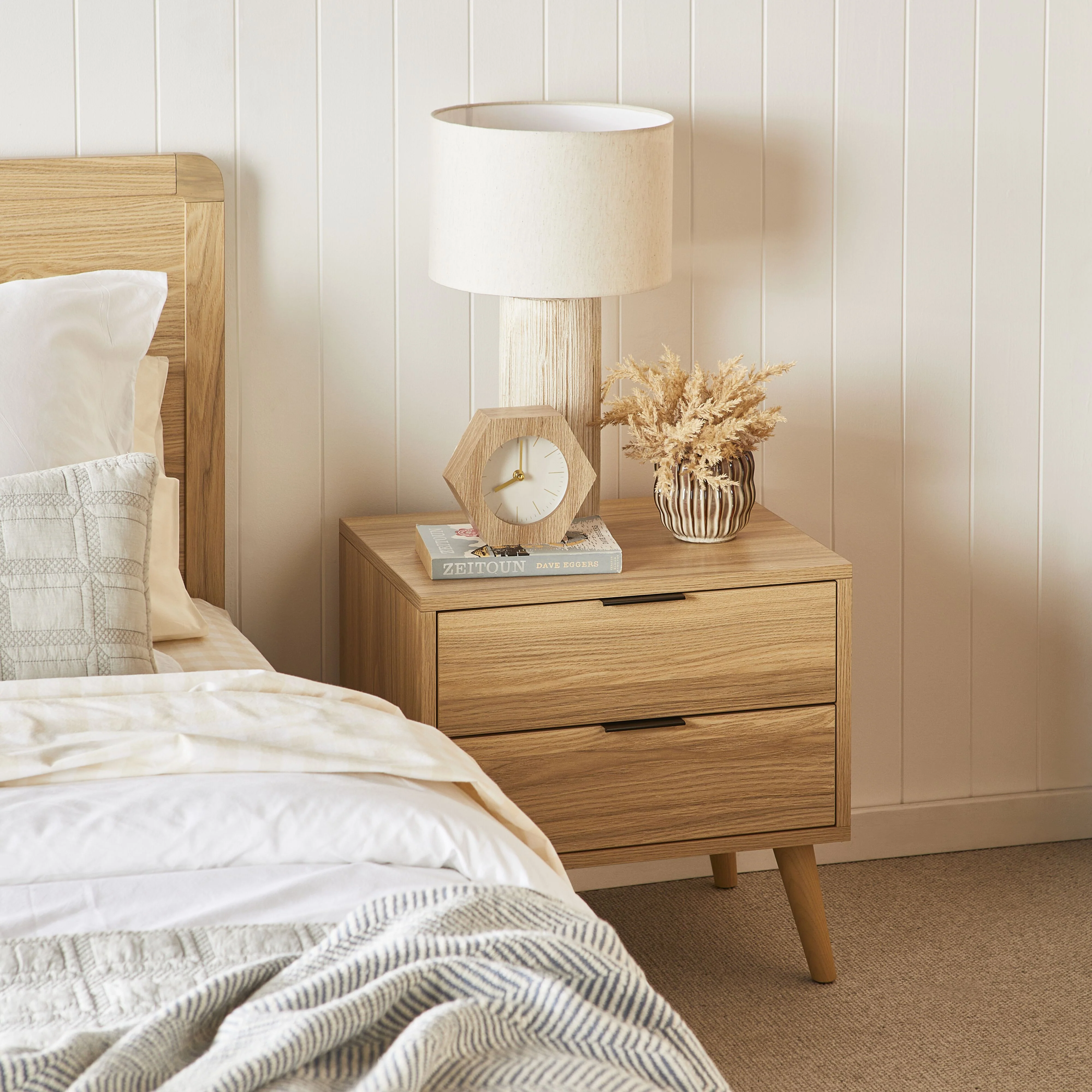 Max Bedside - Image 10