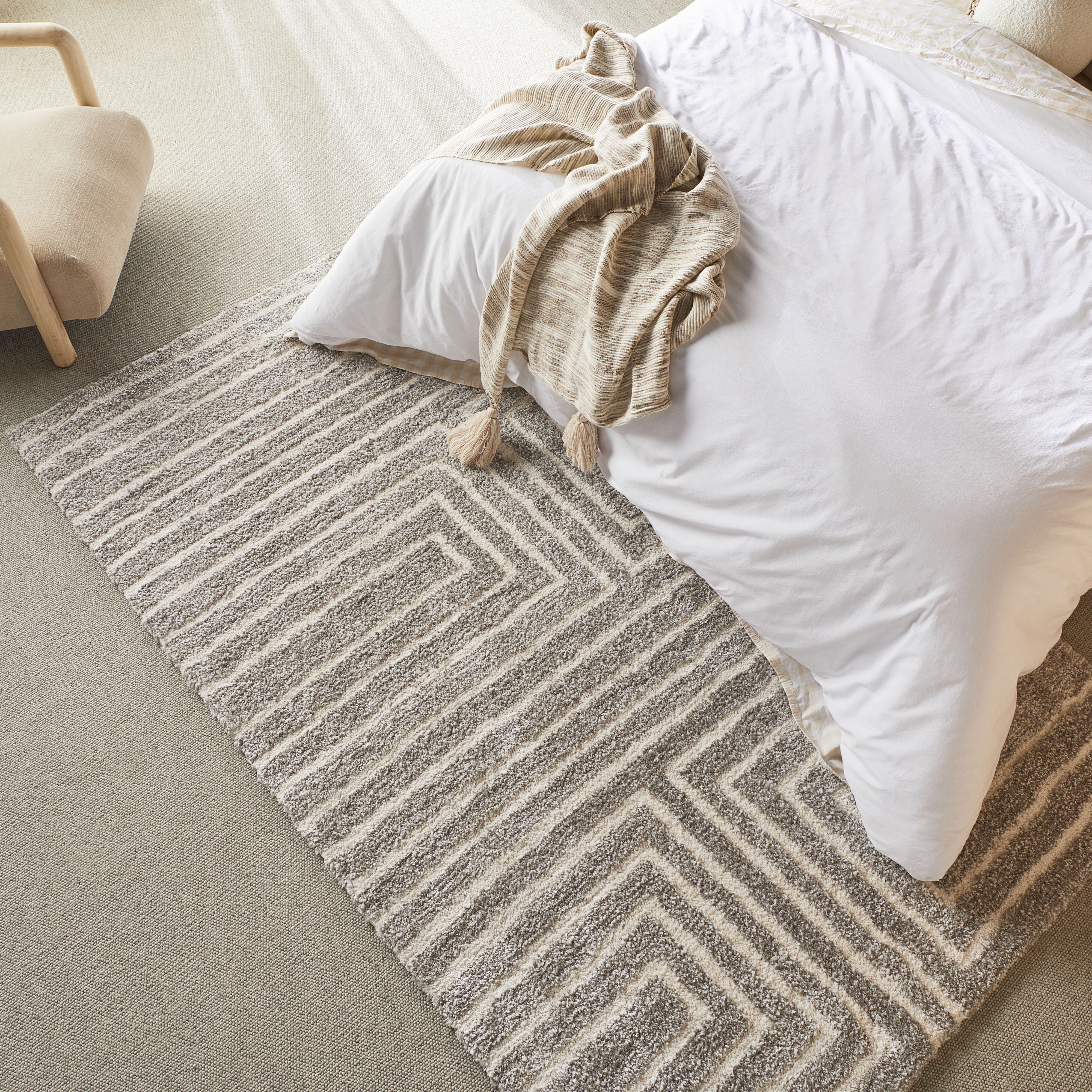 Maze Plush Rug Dove 150x240cm - Image 4