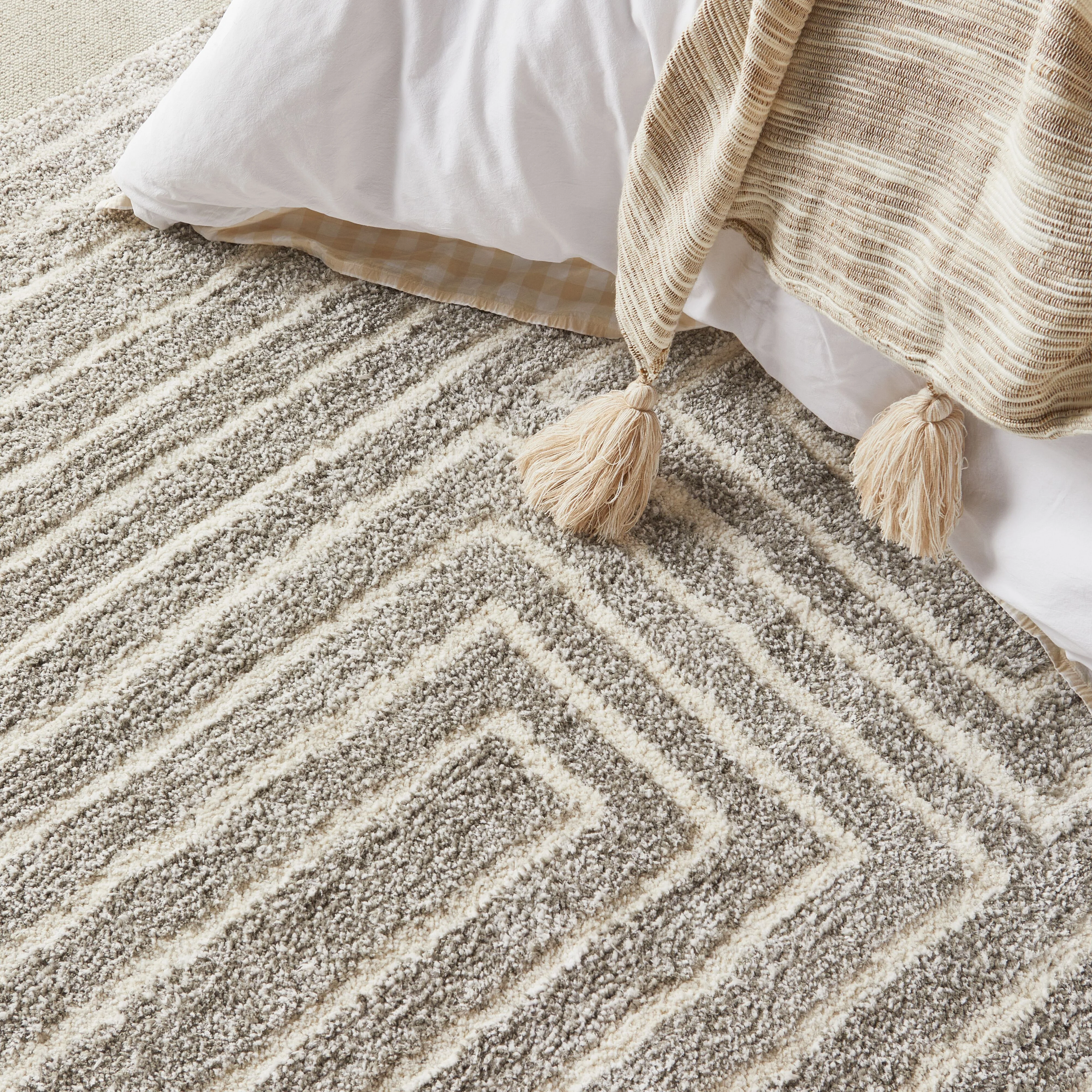 Maze Plush Rug Dove 150x240cm - Image 5