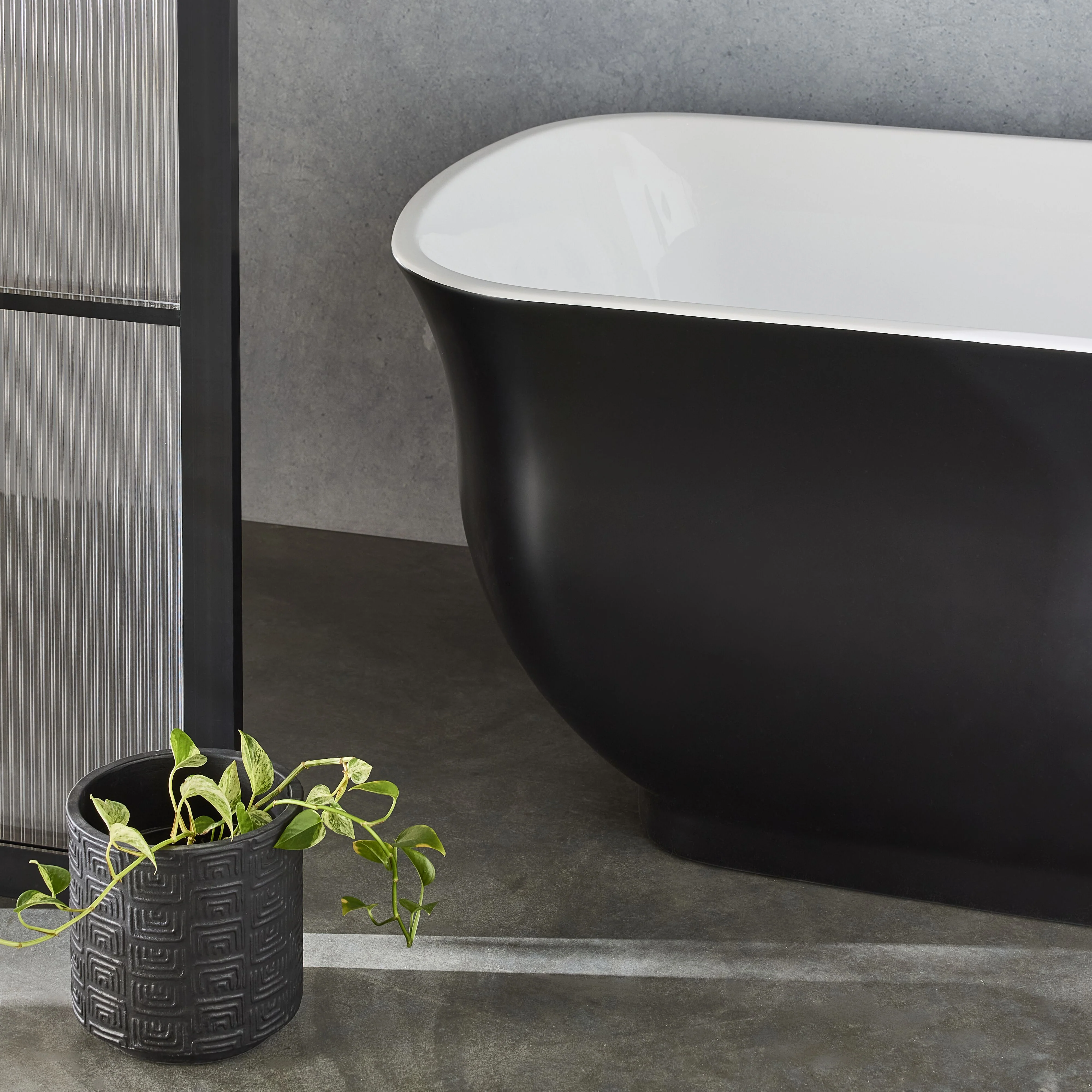 Messina Bath 1700mm Matte Black - Image 9